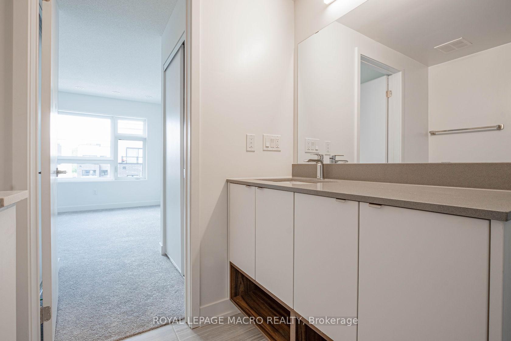 Photo 21 of Unit 7, 1121 Cooke Boulevard, Burlington, LaSalle — HOMEH