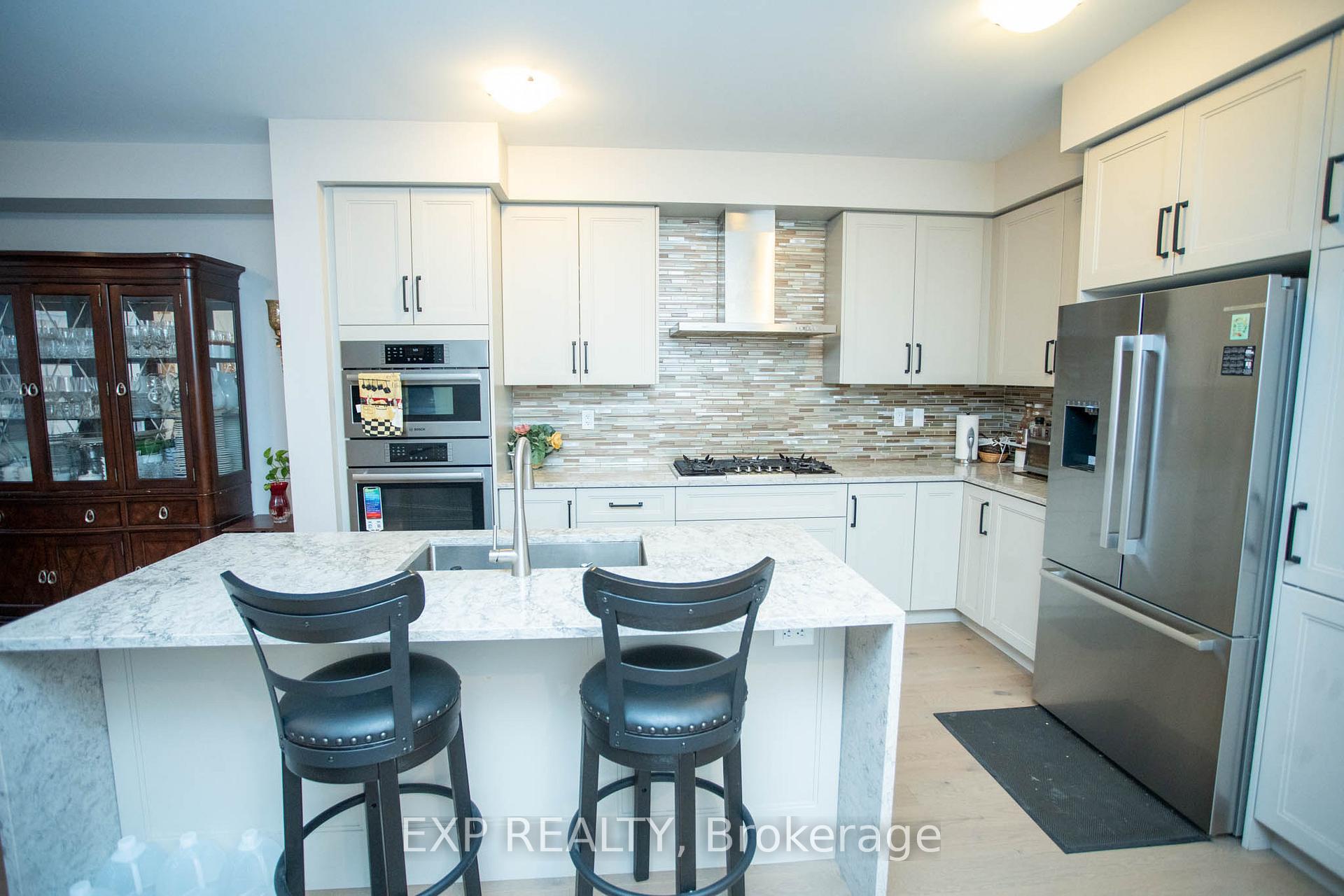 Photo 11 of 447 Bergamot Avenue, Milton, Walker — HOMEH
