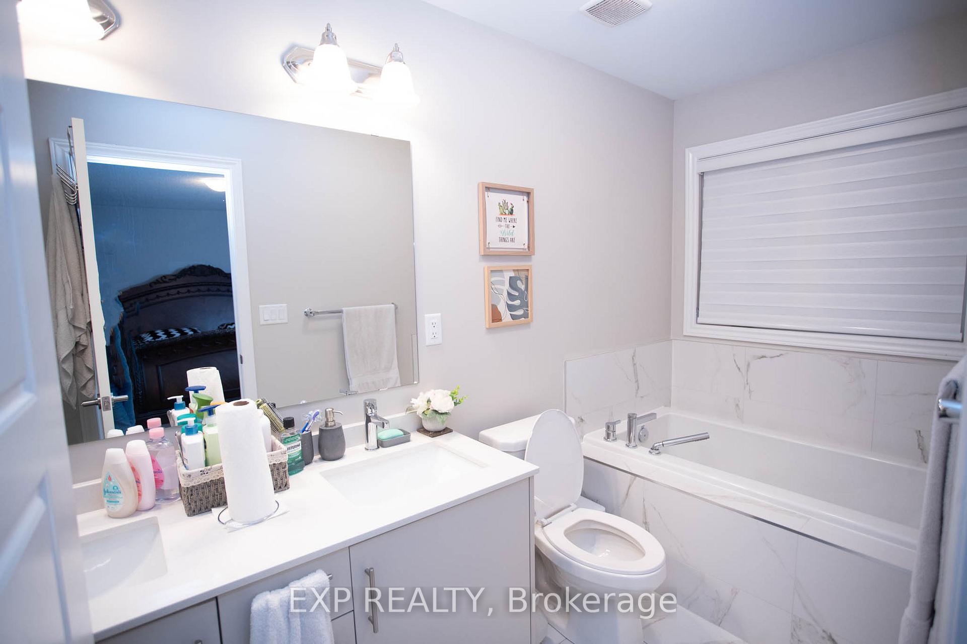 Photo 18 of 447 Bergamot Avenue, Milton, Walker — HOMEH