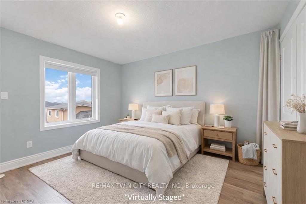 Photo 30 of 46 Borers Creek Circle, Hamilton, Waterdown — HOMEH