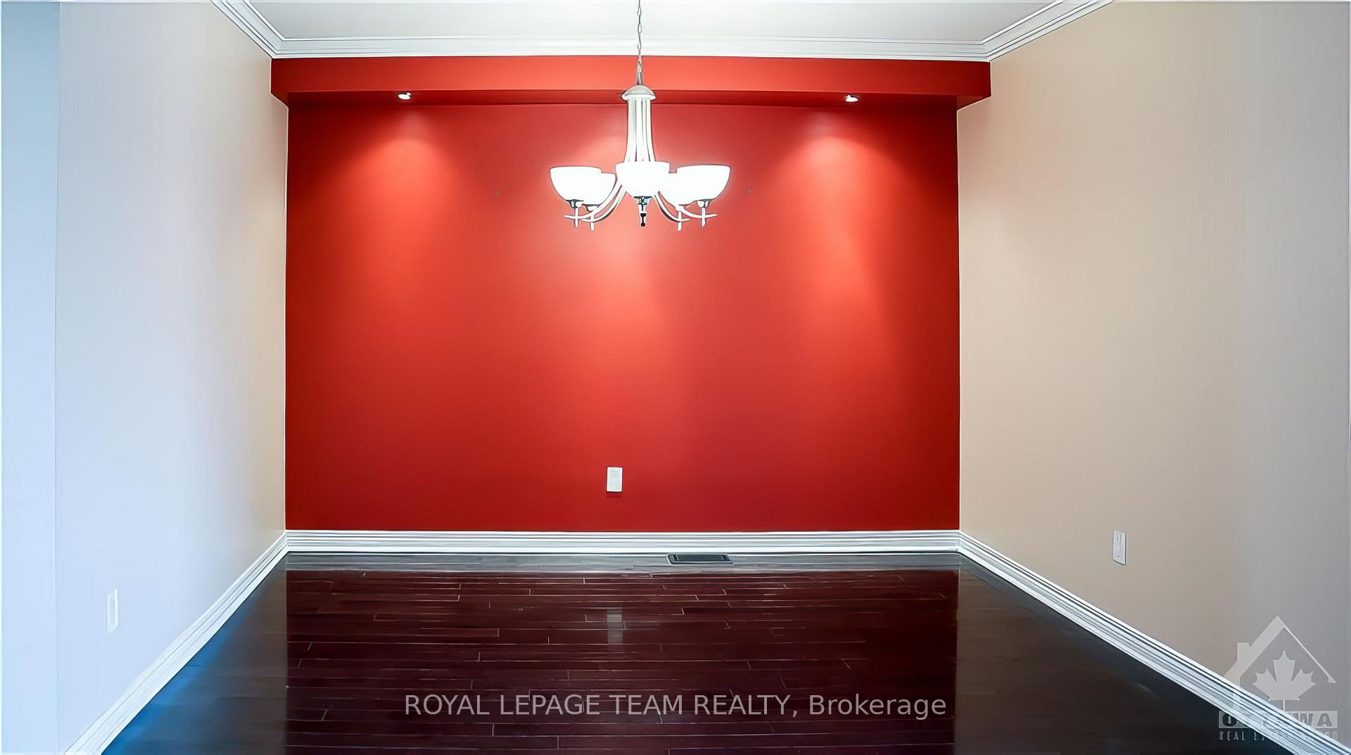 Photo 4 of 136 Prem Circle, Ottawa, Barrhaven - Cedargrove/Fraserdale — HOMEH