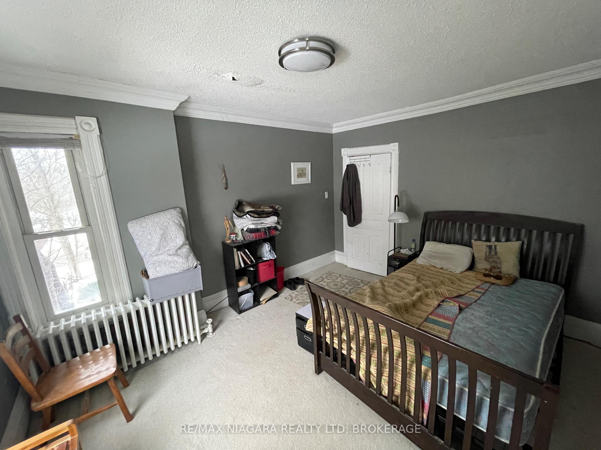 Photo 7 of 24 Queen Street, Halton Hills, Georgetown — HOMEH