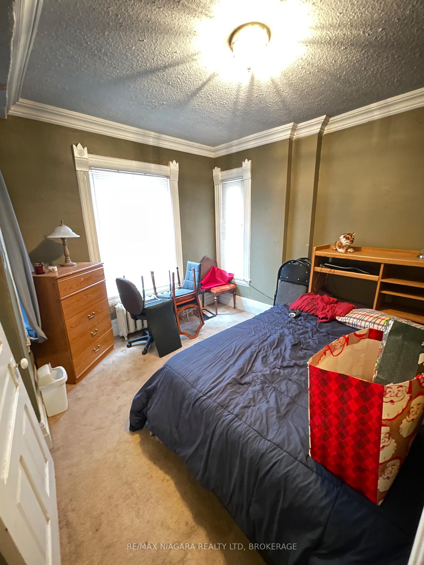 Photo 12 of 24 Queen Street, Halton Hills, Georgetown — HOMEH