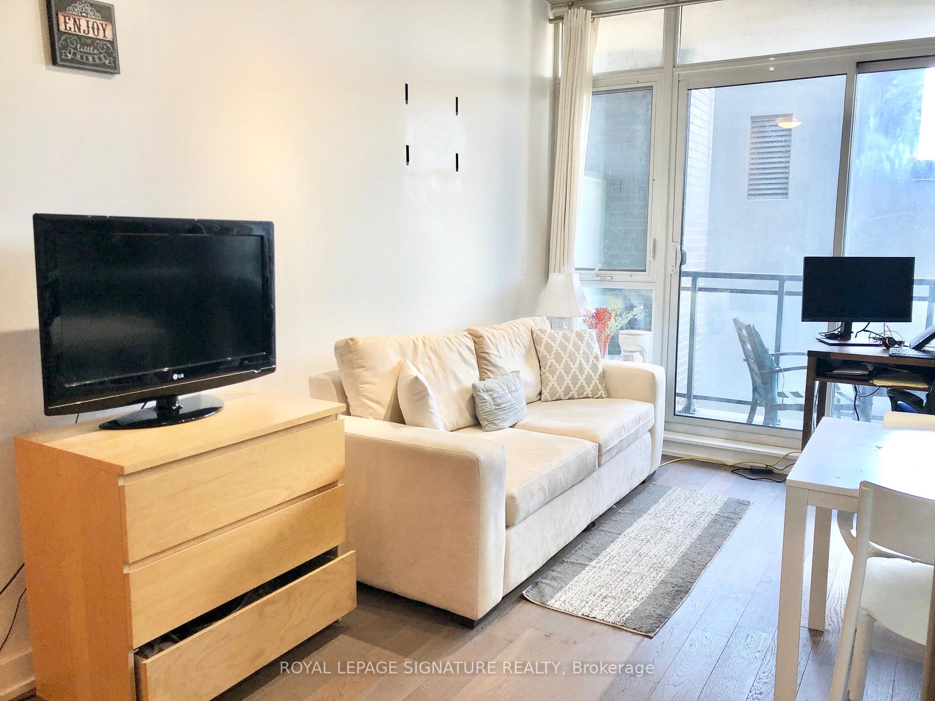 Photo 6 of Unit 427, 1190 Dundas Street E, Toronto, South Riverdale — HOMEH