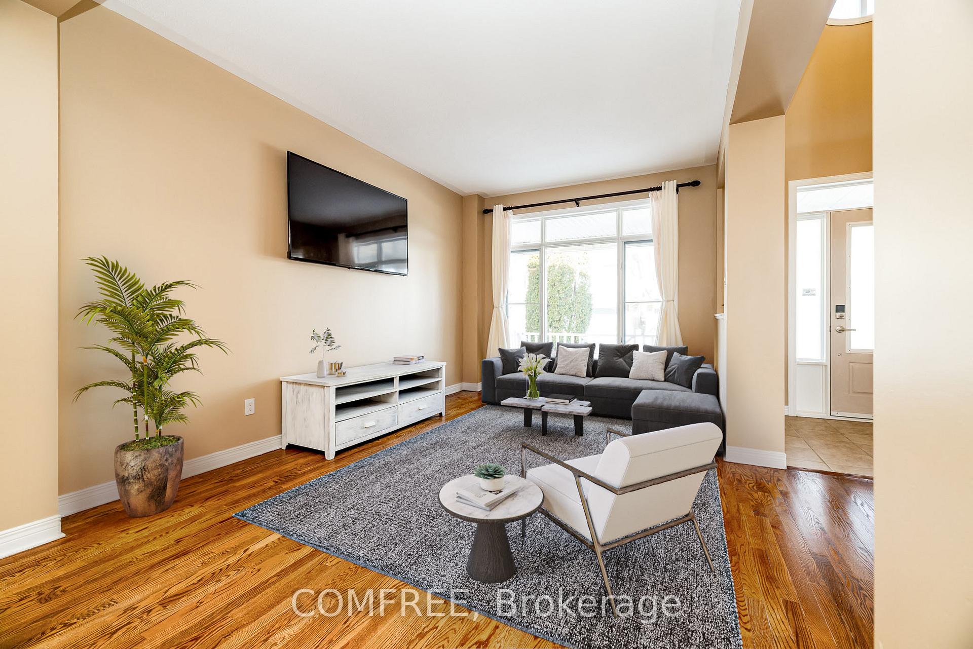Photo 2 of 14 Escade Drive, Ottawa, Barrhaven East — HOMEH