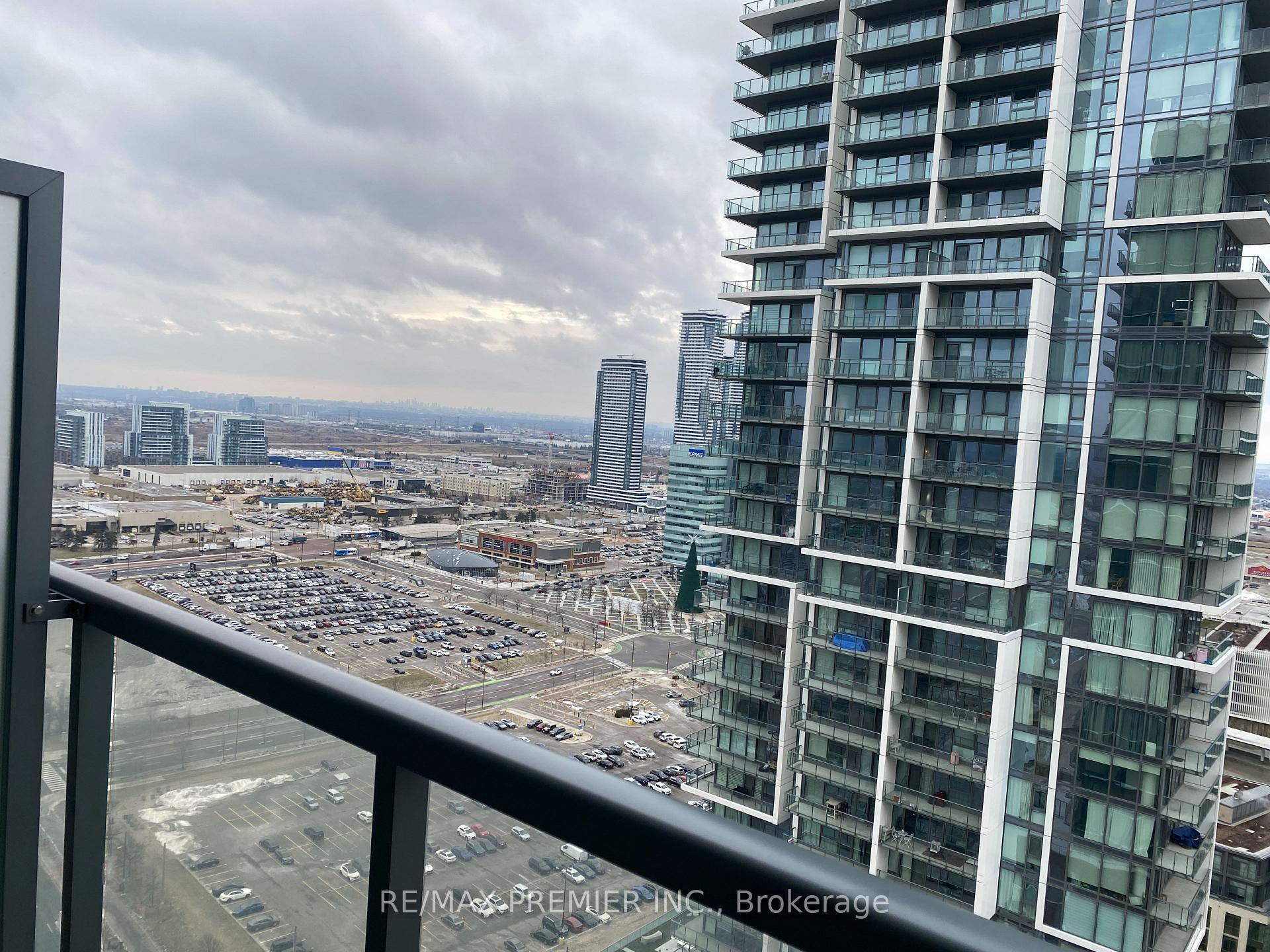 Photo 10 of Unit 2811, 7895 Jane Street, Vaughan, Concord — HOMEH