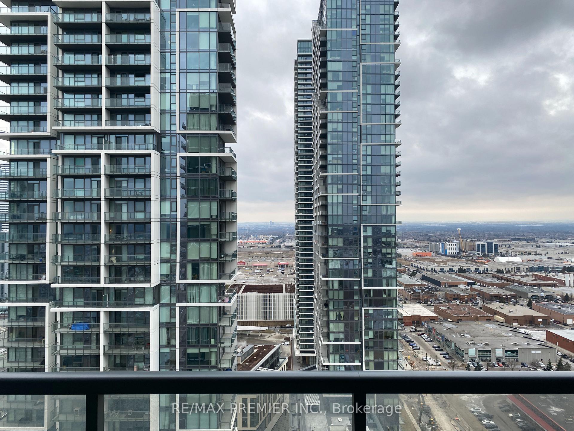 Photo 6 of Unit 2811, 7895 Jane Street, Vaughan, Concord — HOMEH