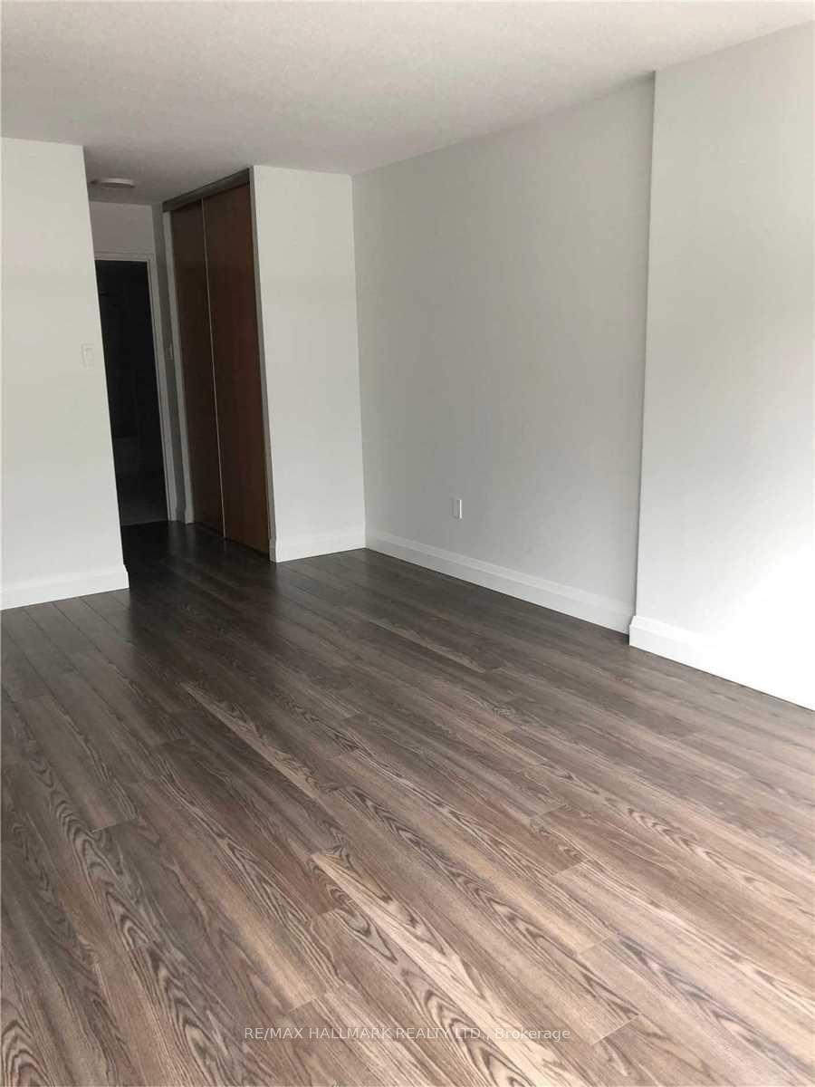 Photo 20 of Unit 214, 7440 Bathurst Street, Vaughan, Brownridge — HOMEH