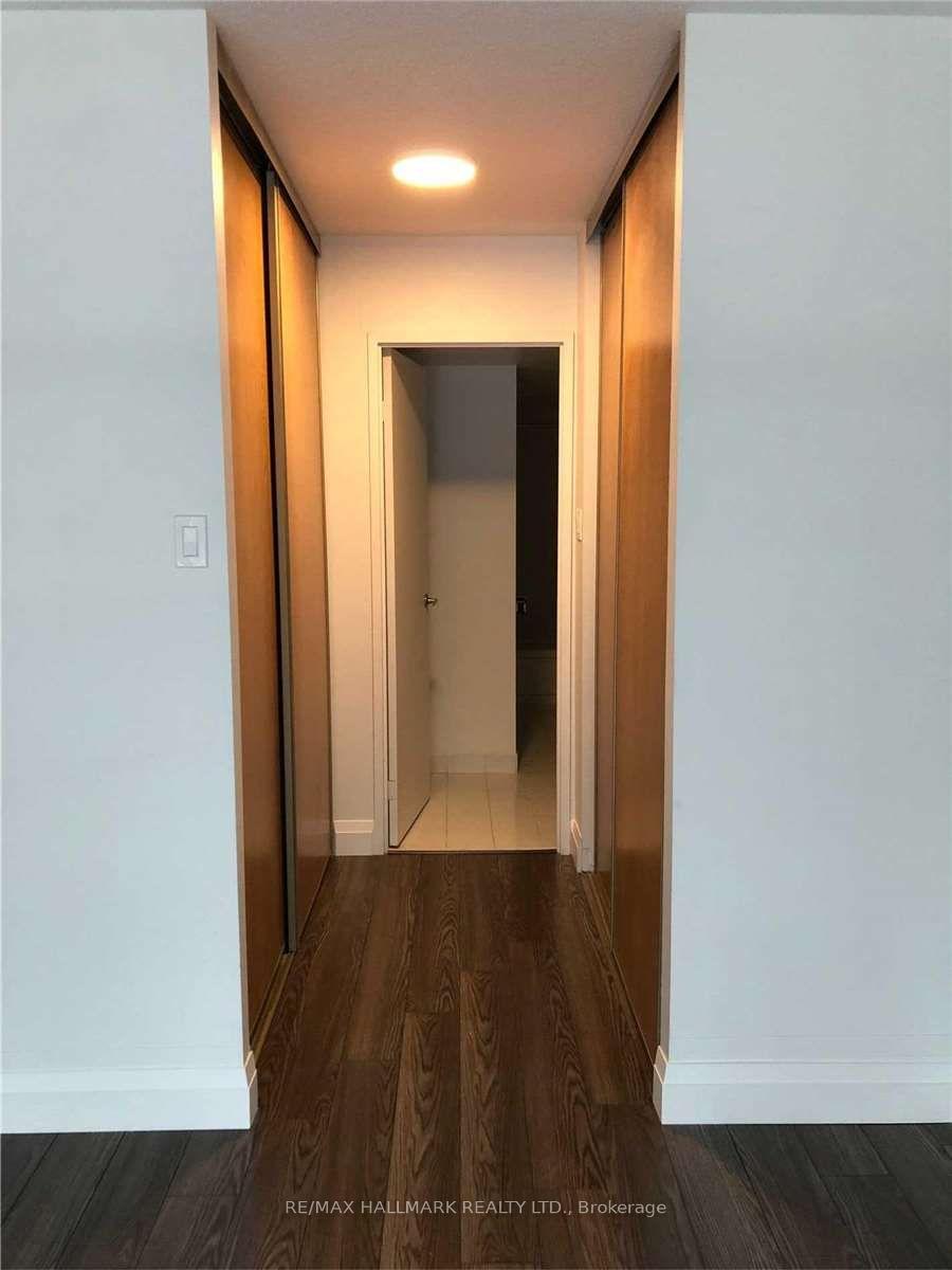 Photo 18 of Unit 214, 7440 Bathurst Street, Vaughan, Brownridge — HOMEH