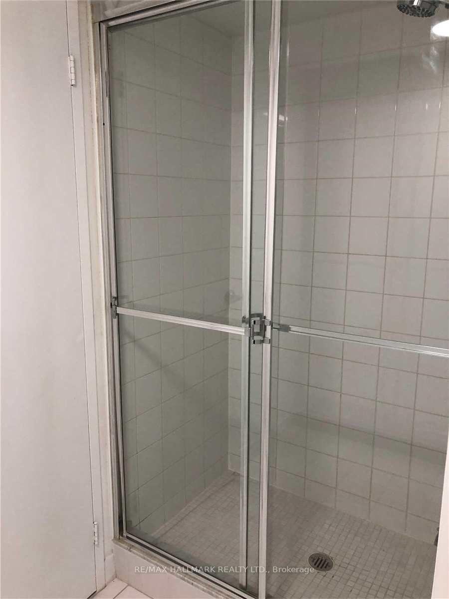 Photo 12 of Unit 214, 7440 Bathurst Street, Vaughan, Brownridge — HOMEH