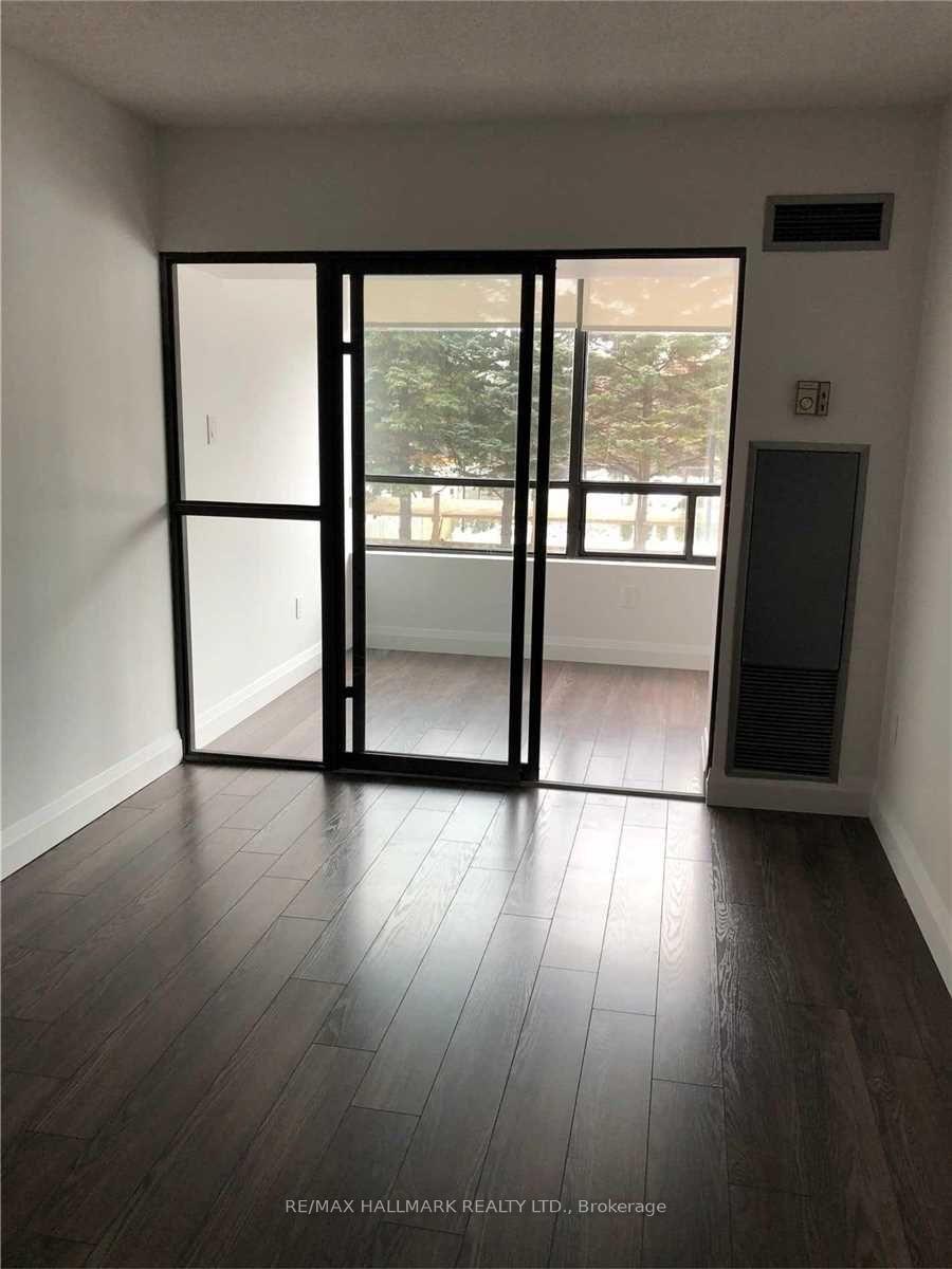 Photo 19 of Unit 214, 7440 Bathurst Street, Vaughan, Brownridge — HOMEH