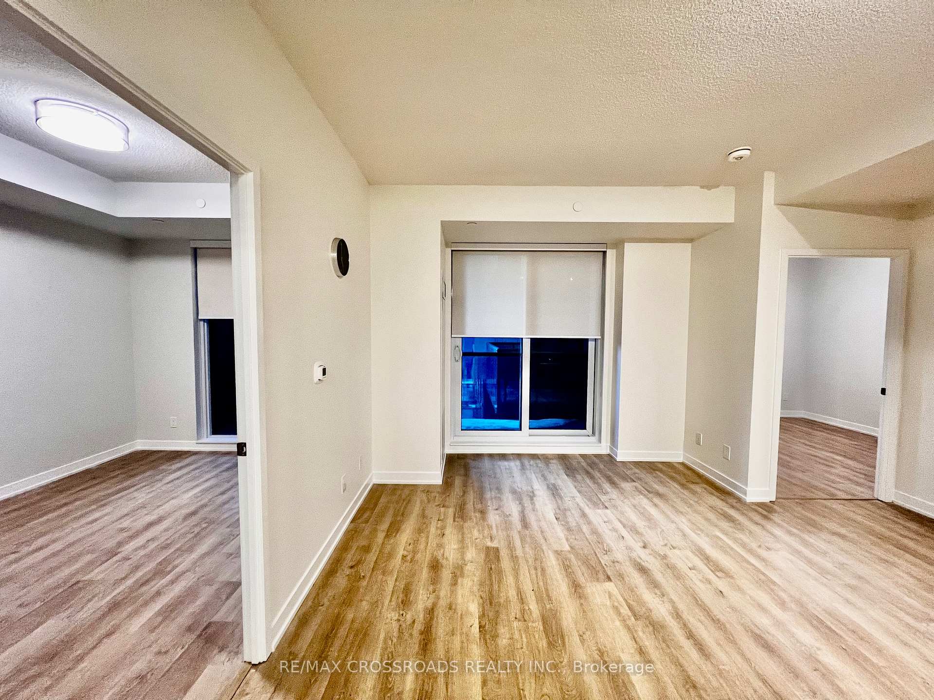 Photo 3 of Unit 717, 292 Verdale Crossing, Markham, Unionville — HOMEH