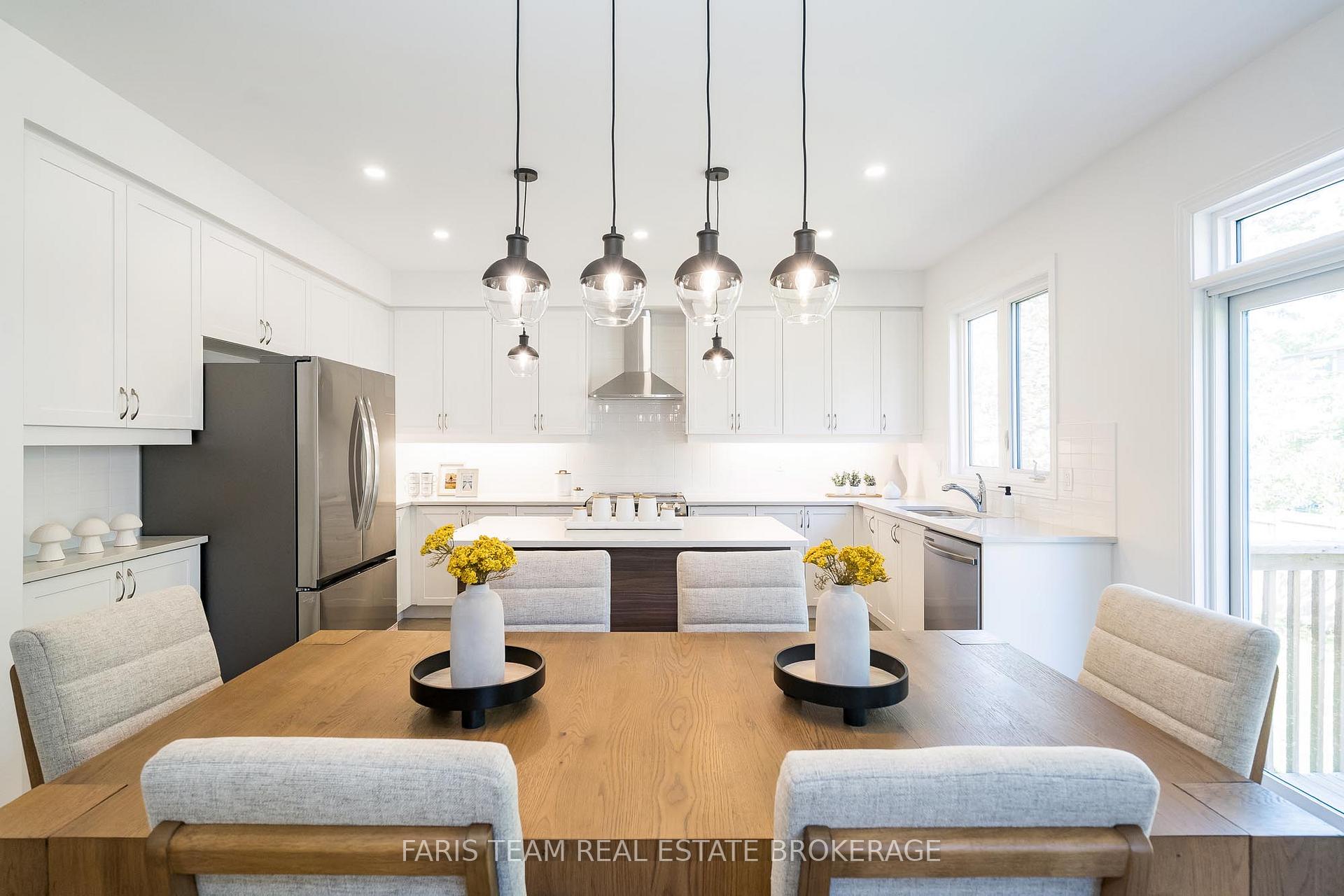 Photo 43 of 89 Berkely Street, Wasaga Beach — HOMEH