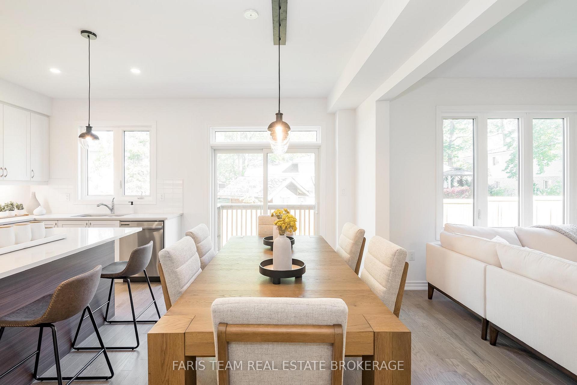 Photo 10 of 89 Berkely Street, Wasaga Beach — HOMEH