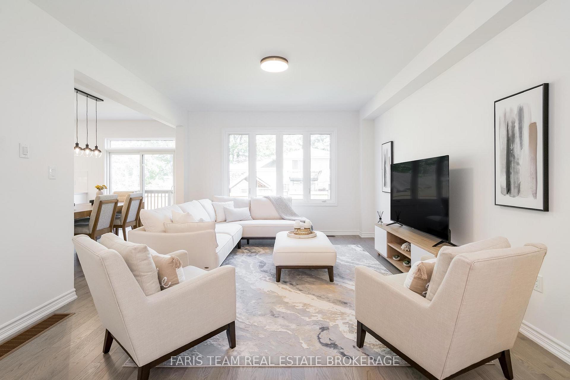 Photo 23 of 89 Berkely Street, Wasaga Beach — HOMEH