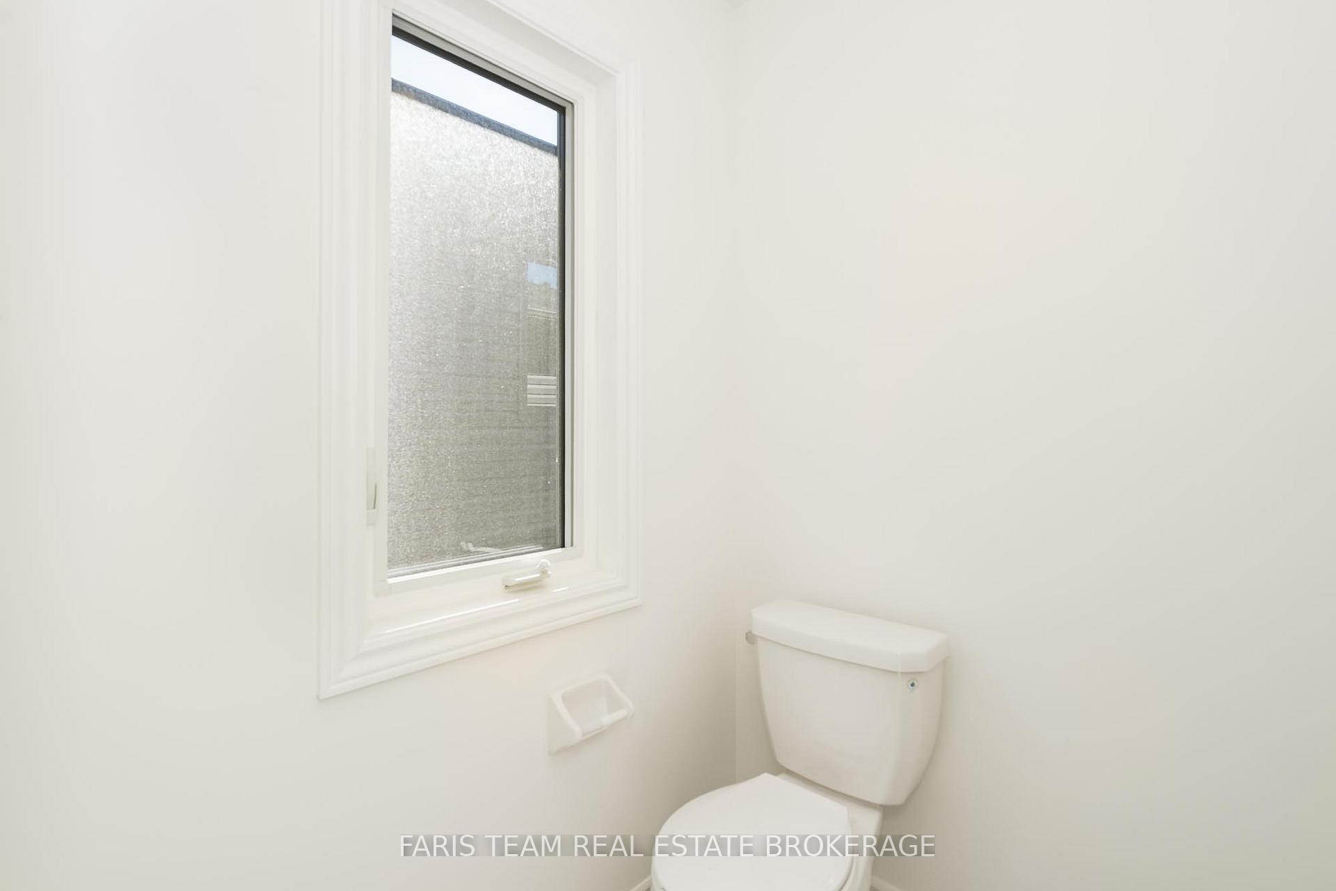 Photo 28 of 89 Berkely Street, Wasaga Beach — HOMEH