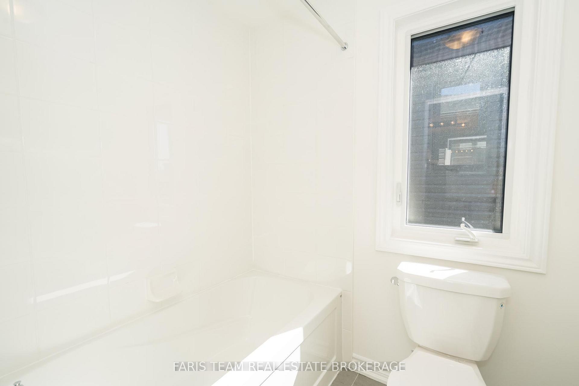 Photo 40 of 89 Berkely Street, Wasaga Beach — HOMEH