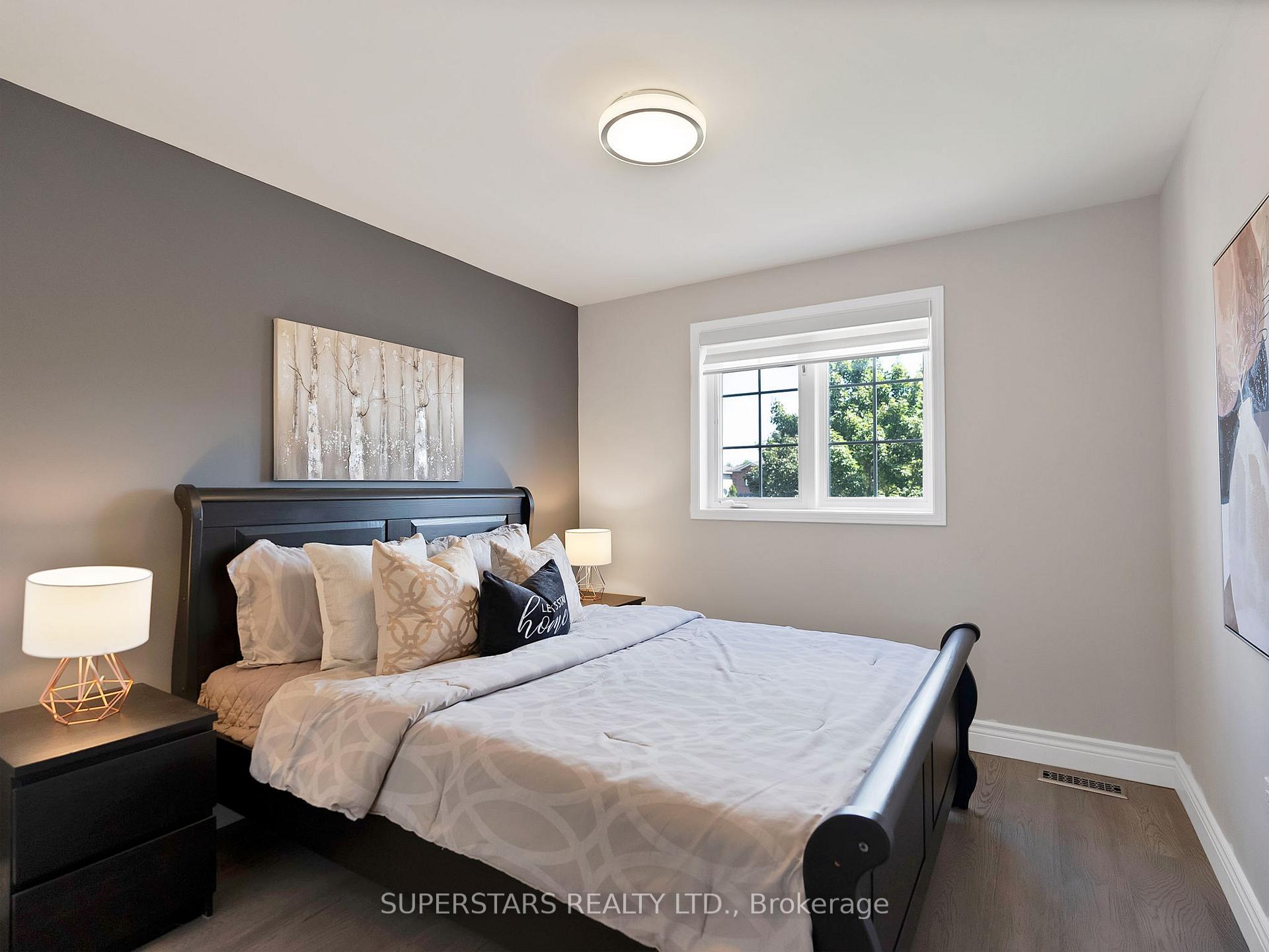 Photo 17 of 109 Lee Crescent, Barrie, Holly — HOMEH