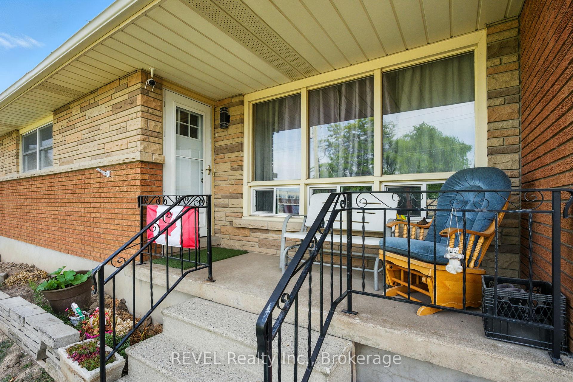 Photo 5 of 46 Collier Road S, Thorold, Thorold Downtown — HOMEH