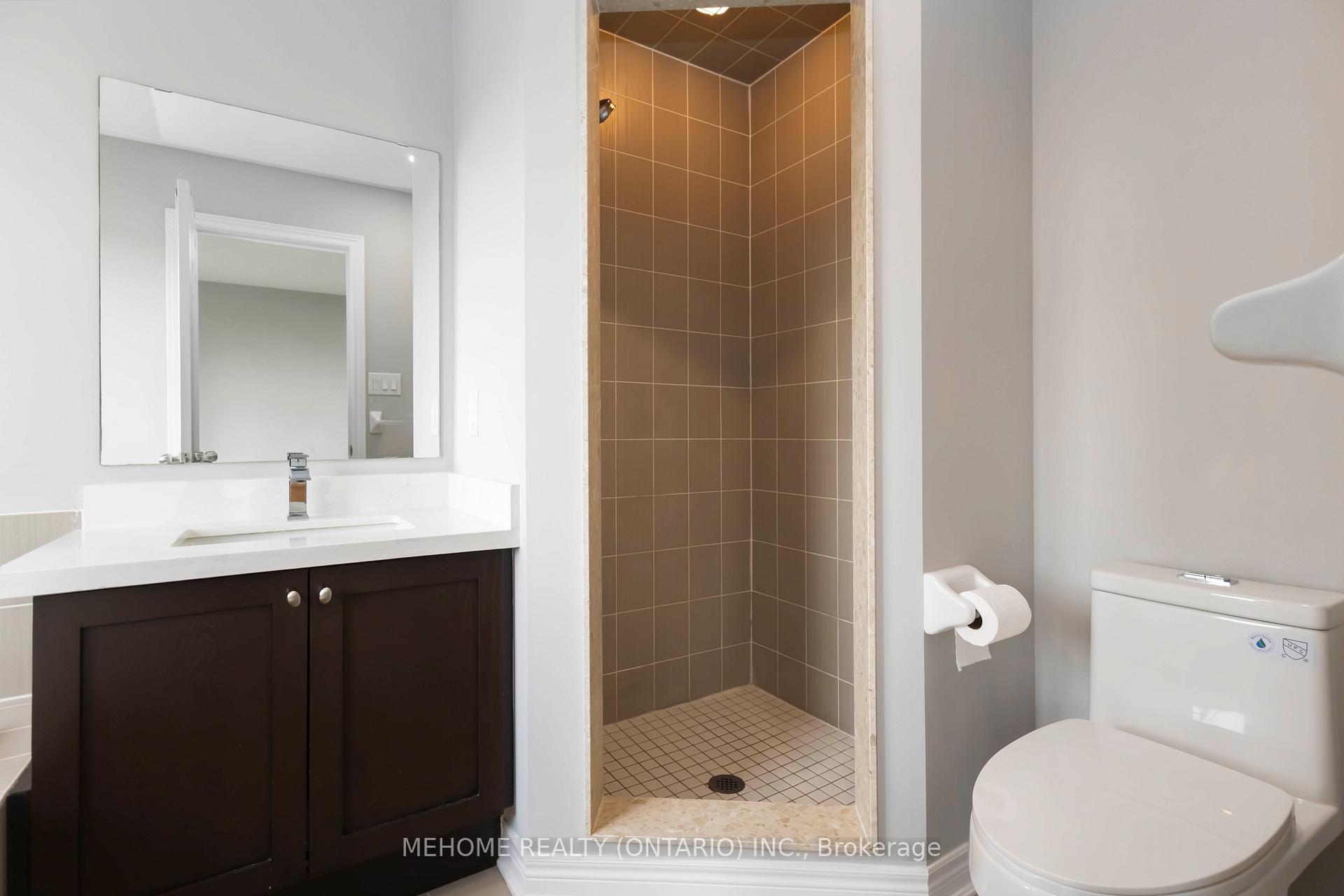 Photo 7 of 229 Dundas Way, Markham, Greensborough — HOMEH