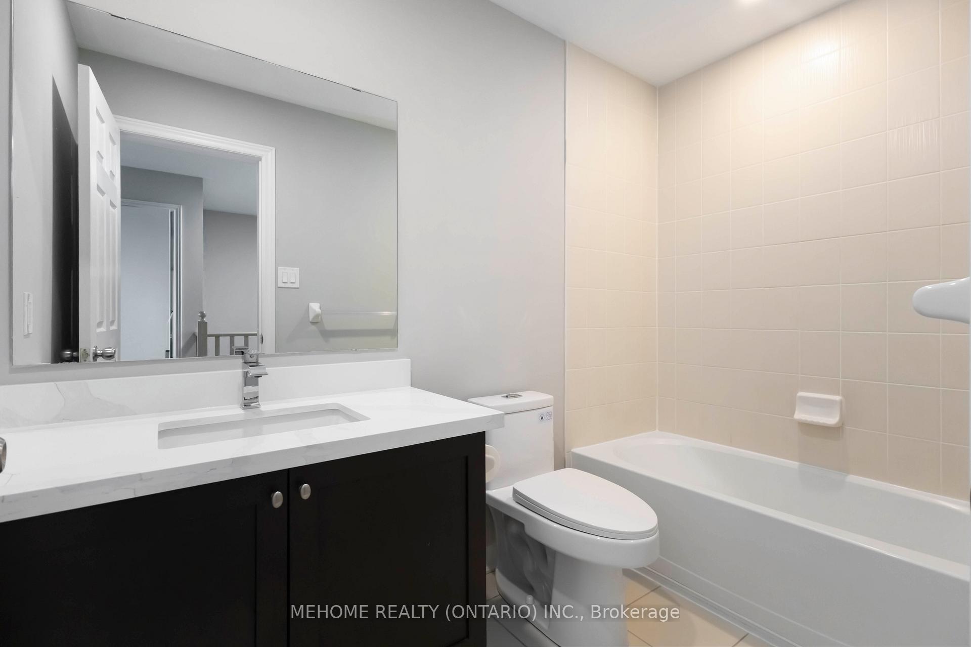 Photo 16 of 229 Dundas Way, Markham, Greensborough — HOMEH
