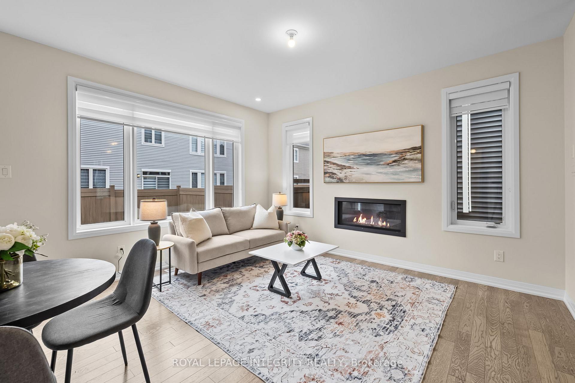 Photo 20 of 807 Mercier Crescent, Ottawa, Chapel Hill South - Orleans Village — HOMEH