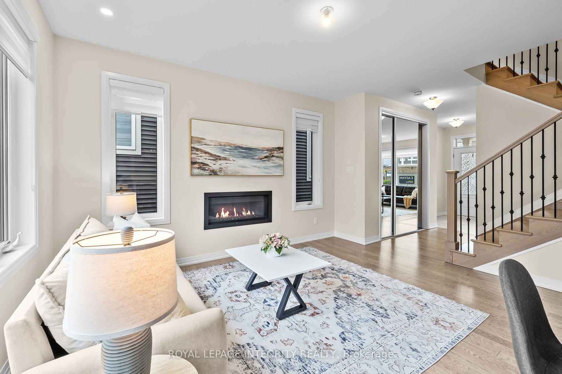 Photo 11 of 807 Mercier Crescent, Ottawa, Chapel Hill South - Orleans Village — HOMEH