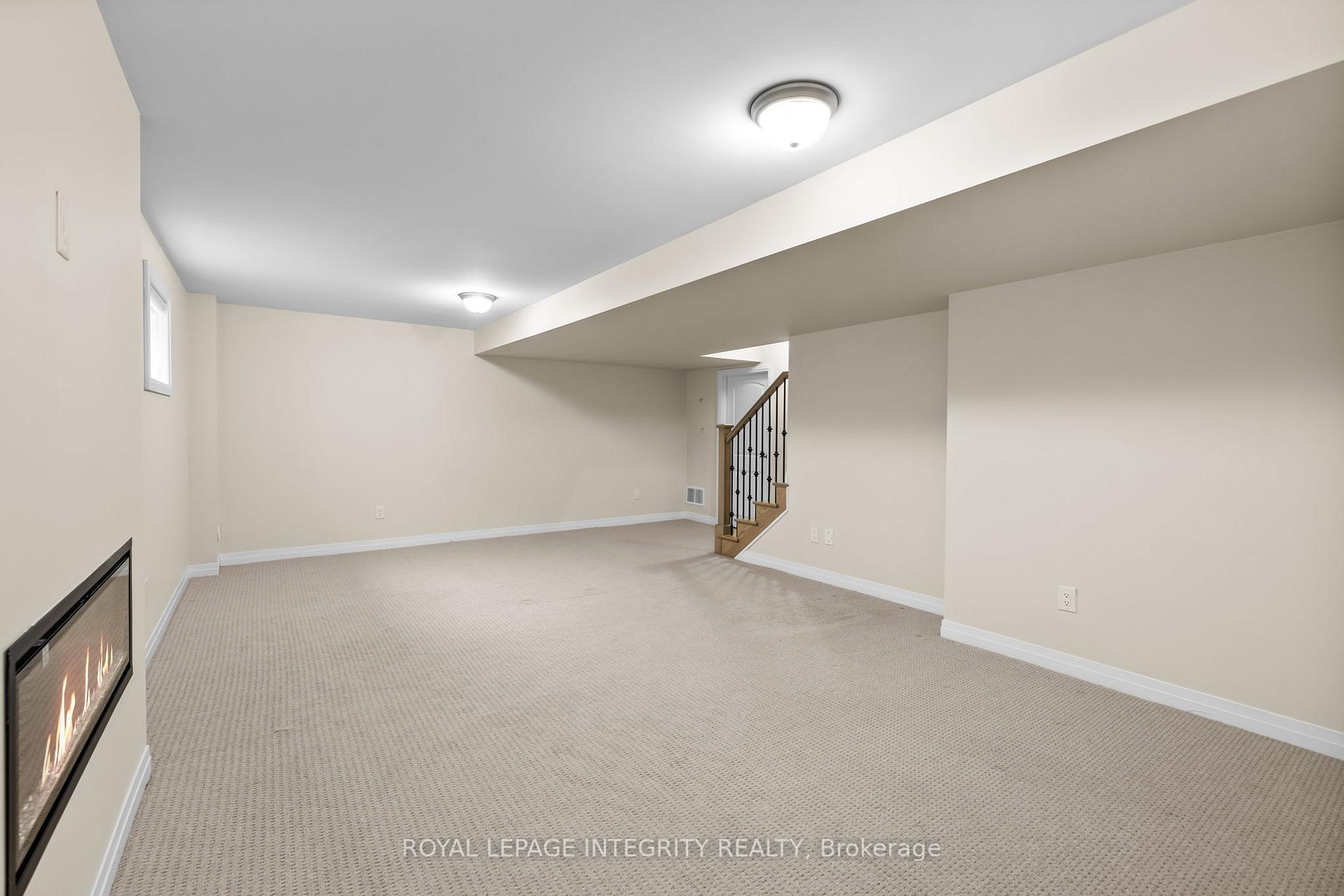 Photo 18 of 807 Mercier Crescent, Ottawa, Chapel Hill South - Orleans Village — HOMEH