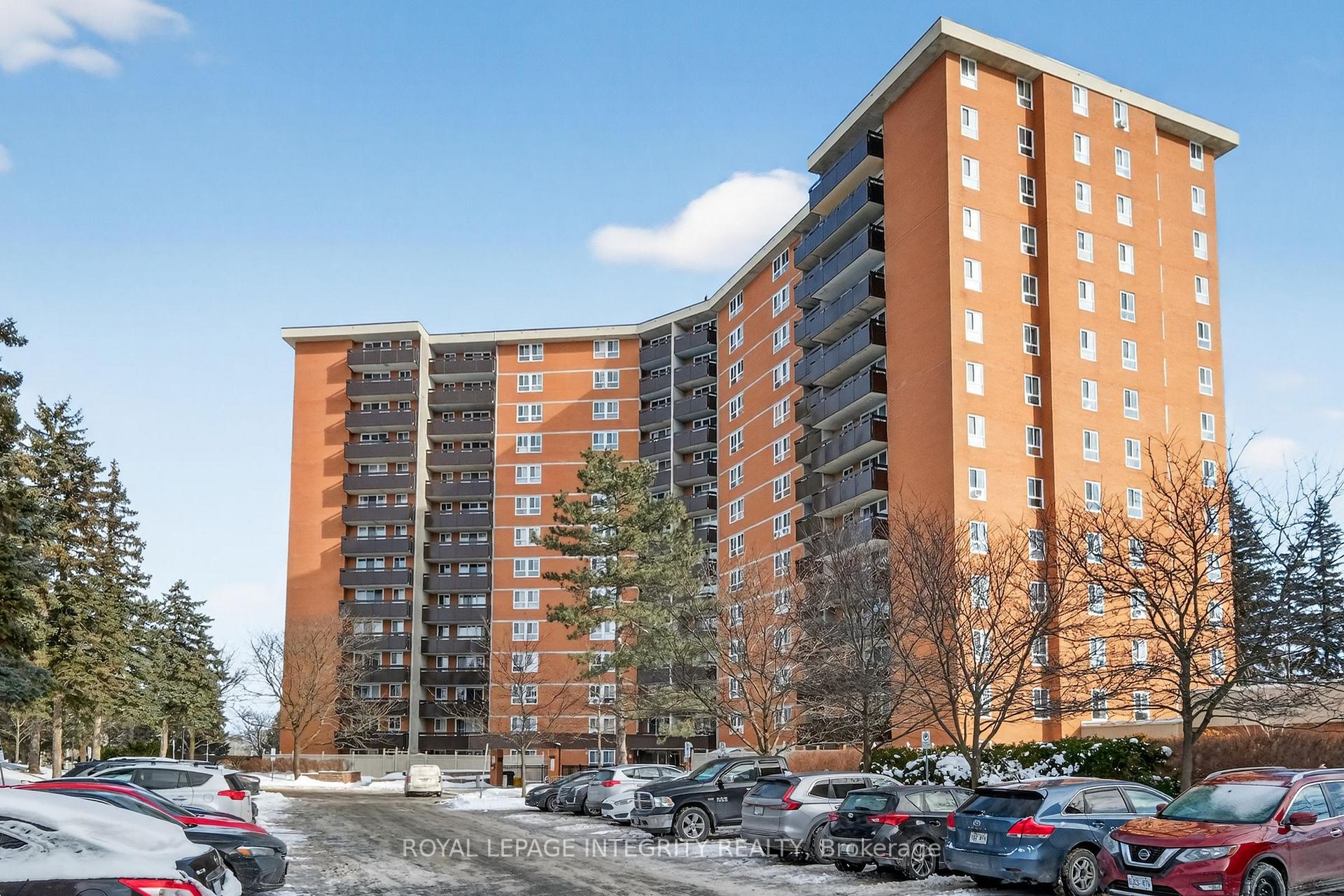 Photo 1 of Unit 706, 2020 Jasmine Crescent, Ottawa, Beacon Hill South — HOMEH