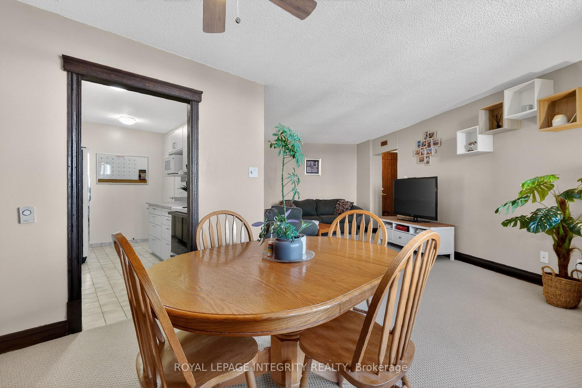 Photo 14 of Unit 706, 2020 Jasmine Crescent, Ottawa, Beacon Hill South — HOMEH