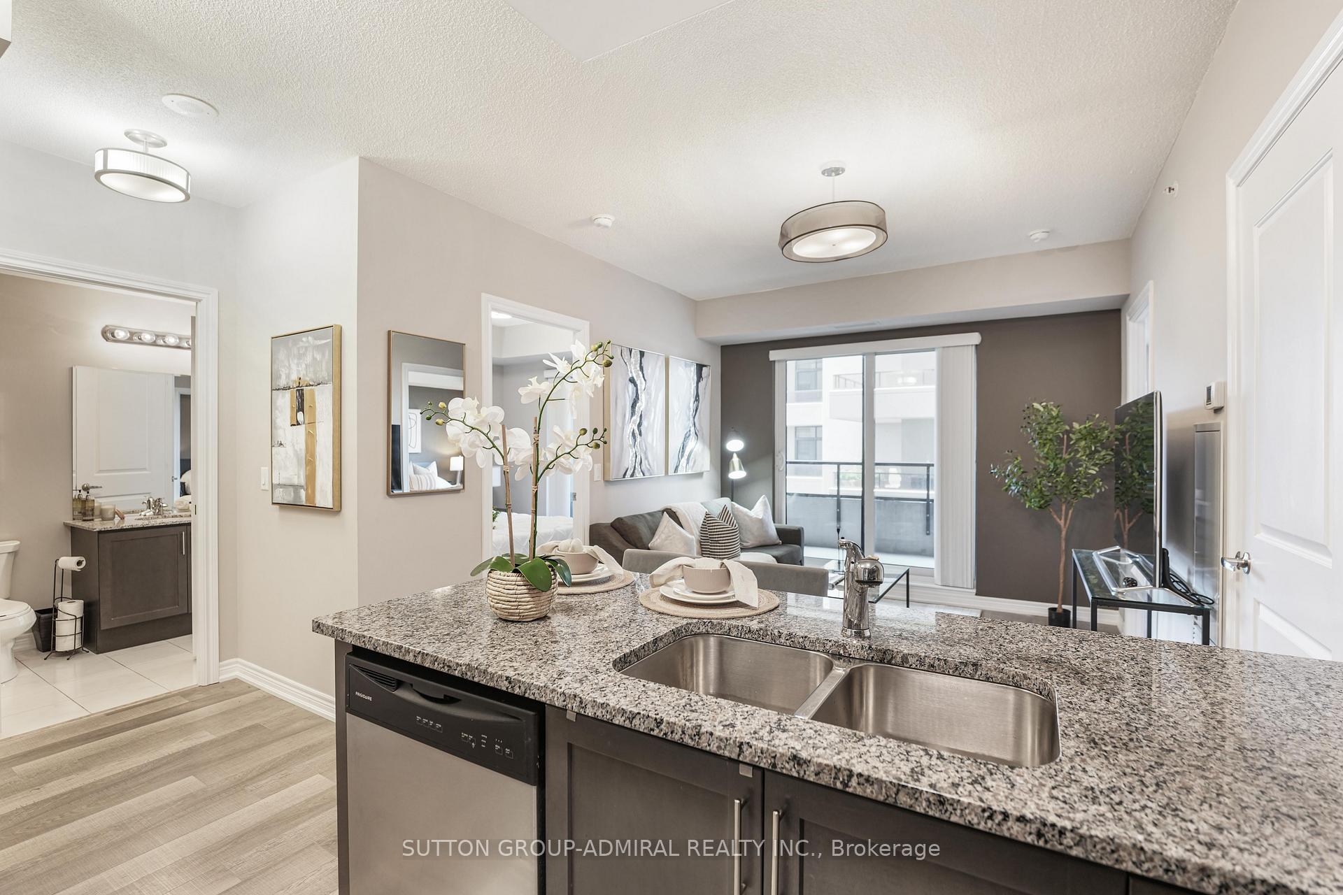 Photo 32 of Unit 1016, 9255 Jane Street, Vaughan, Maple — HOMEH
