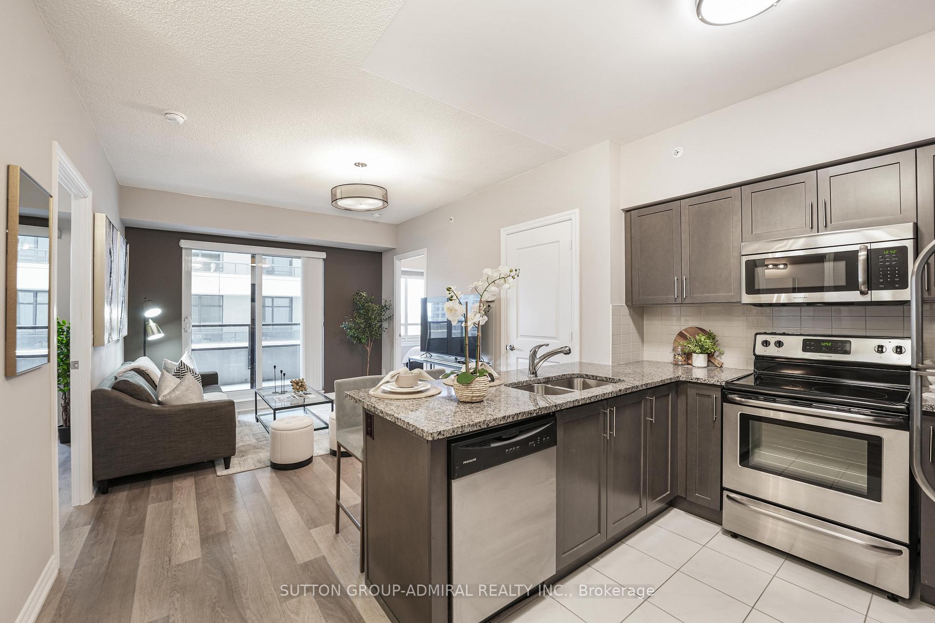 Photo 16 of Unit 1016, 9255 Jane Street, Vaughan, Maple — HOMEH