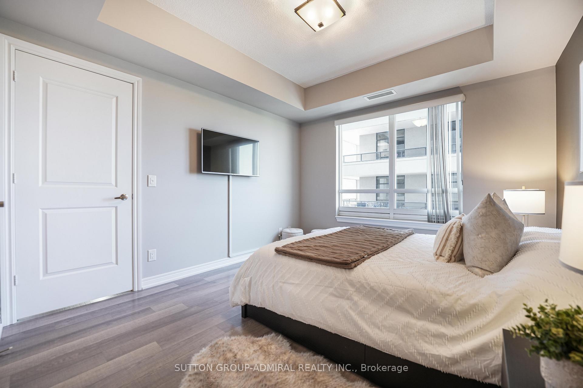 Photo 13 of Unit 1016, 9255 Jane Street, Vaughan, Maple — HOMEH