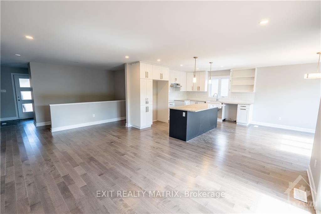 Photo 3 of 1405 Caroline Court, Cornwall — HOMEH