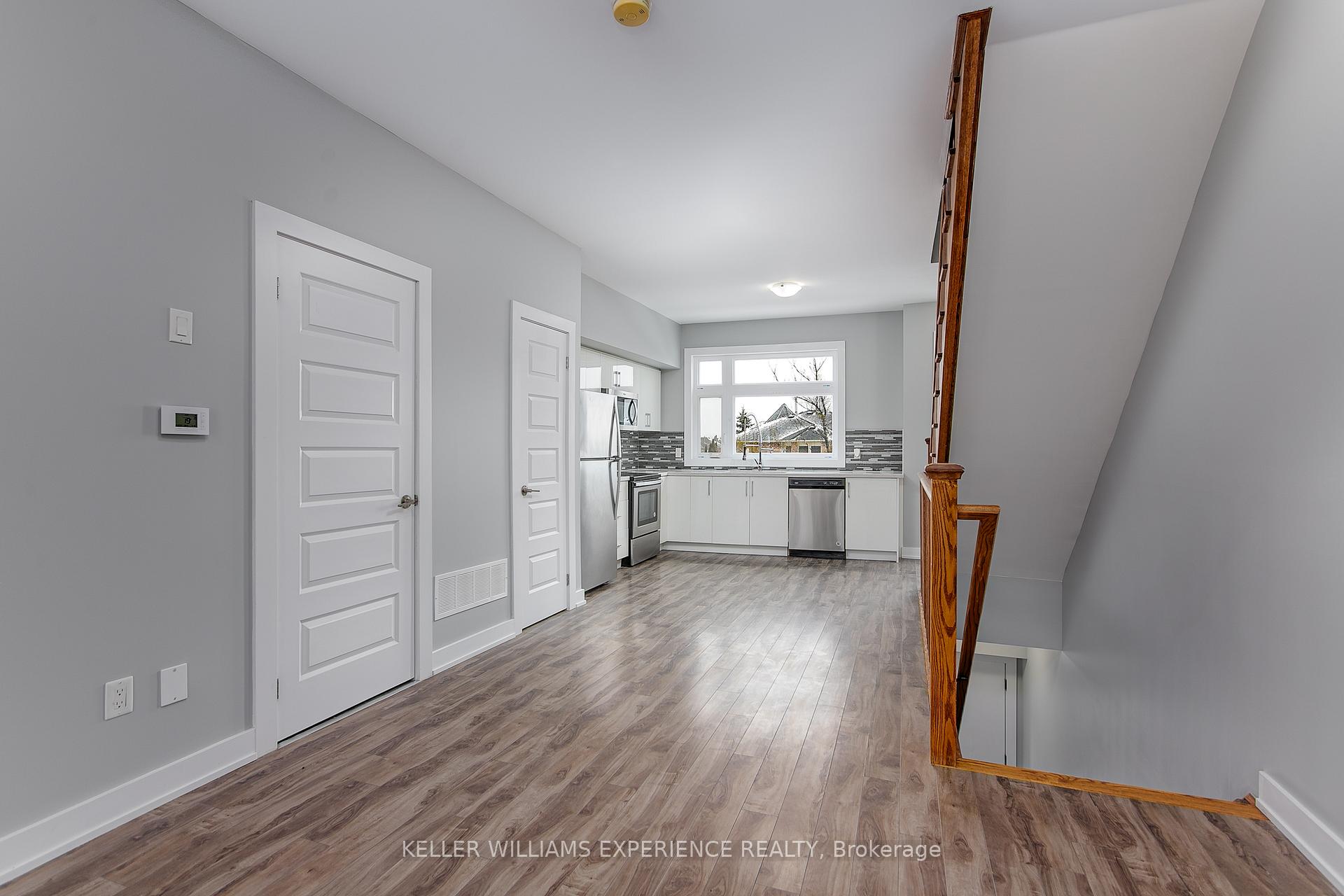 Photo 10 of Unit 42 (Upper), 540 Essa Road, Barrie, Holly — HOMEH