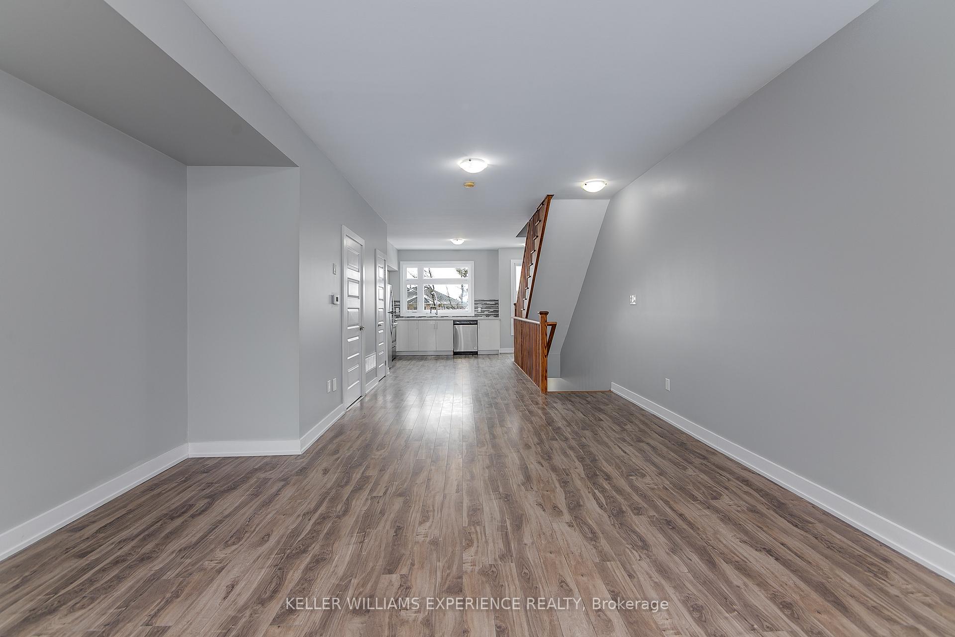 Photo 11 of Unit 42 (Upper), 540 Essa Road, Barrie, Holly — HOMEH