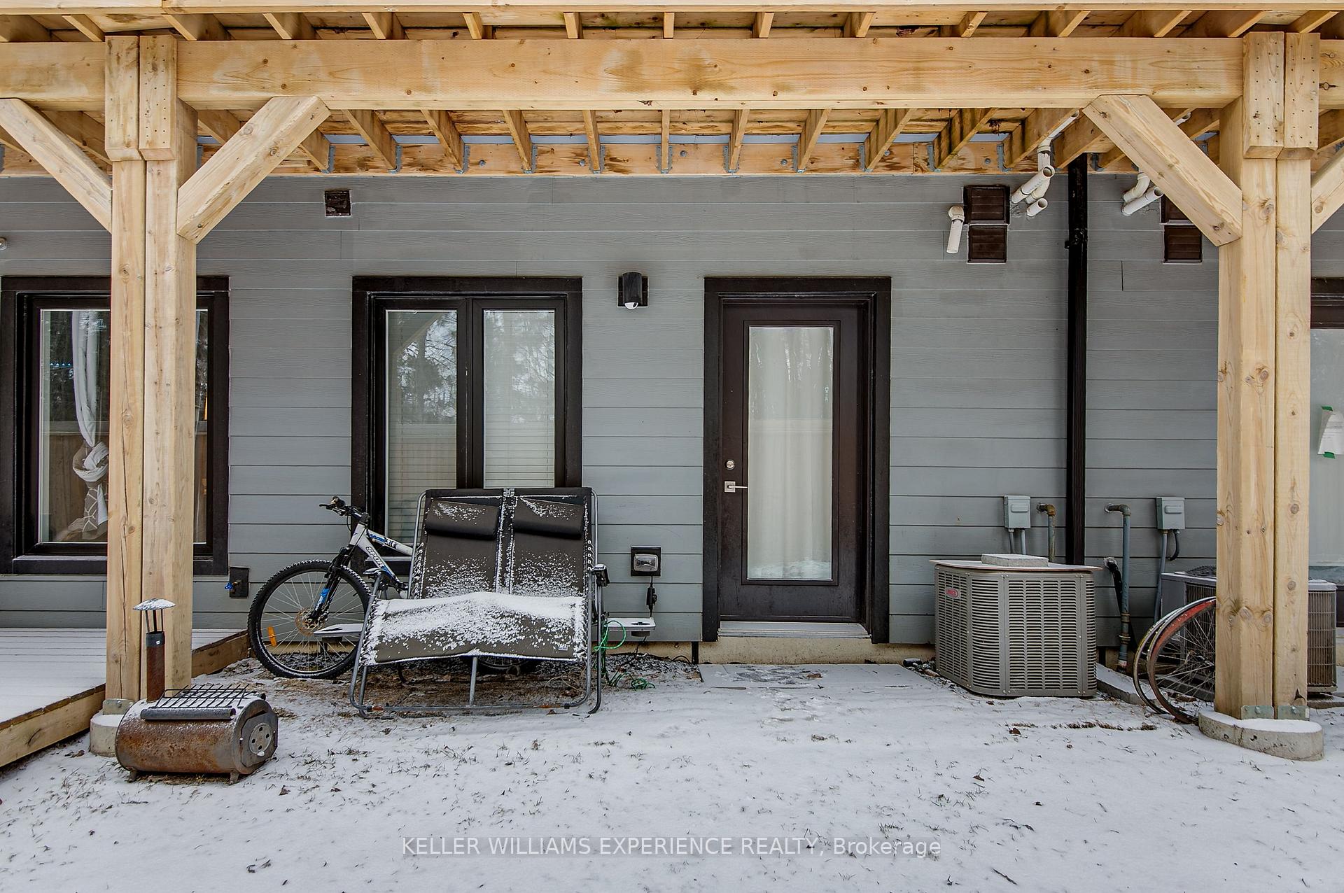 Photo 16 of Unit 42 (Upper), 540 Essa Road, Barrie, Holly — HOMEH