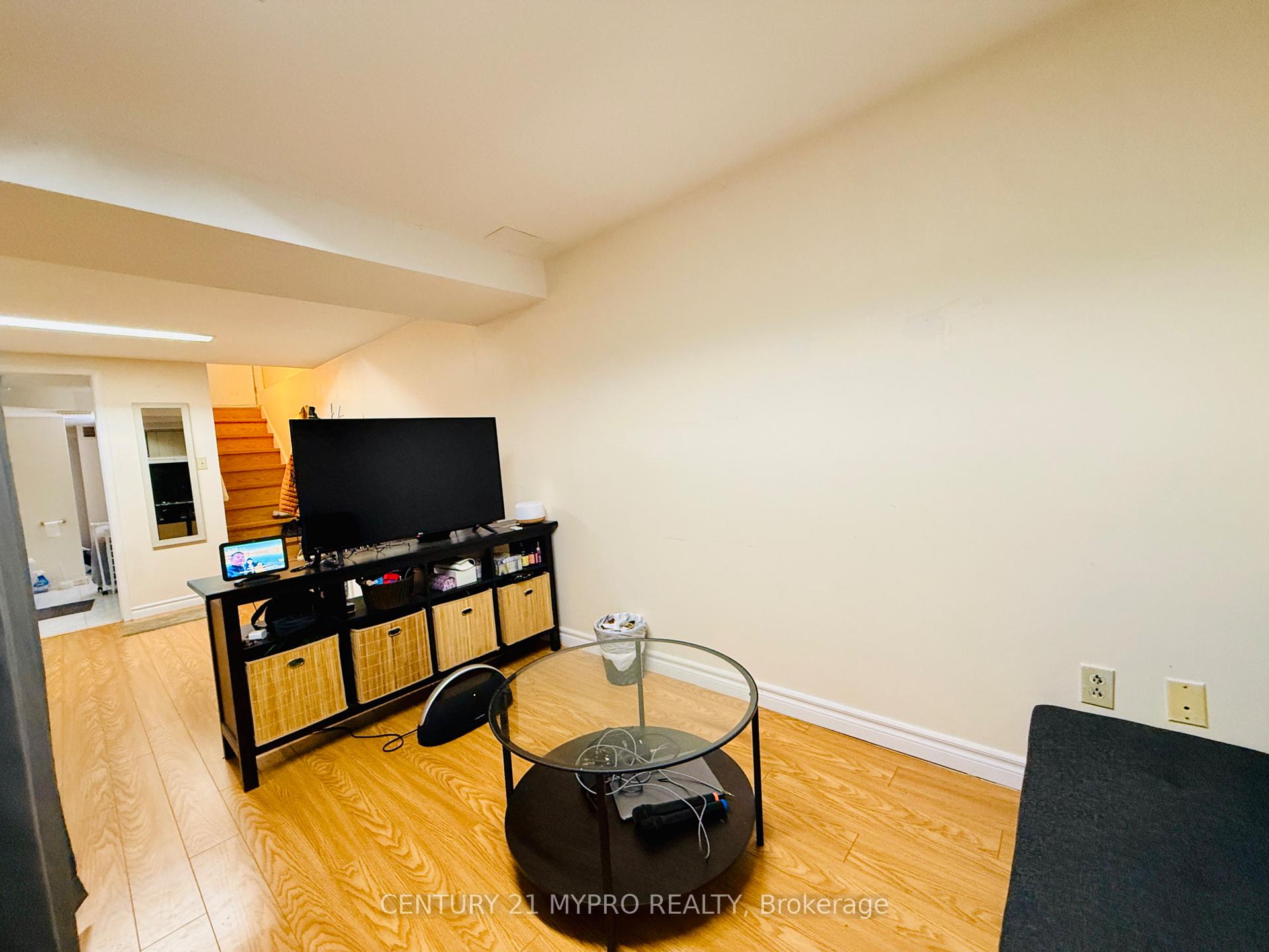 Photo 5 of Unit Bsmt, 125 Wintermute Boulevard, Scarborough, Steeles — HOMEH