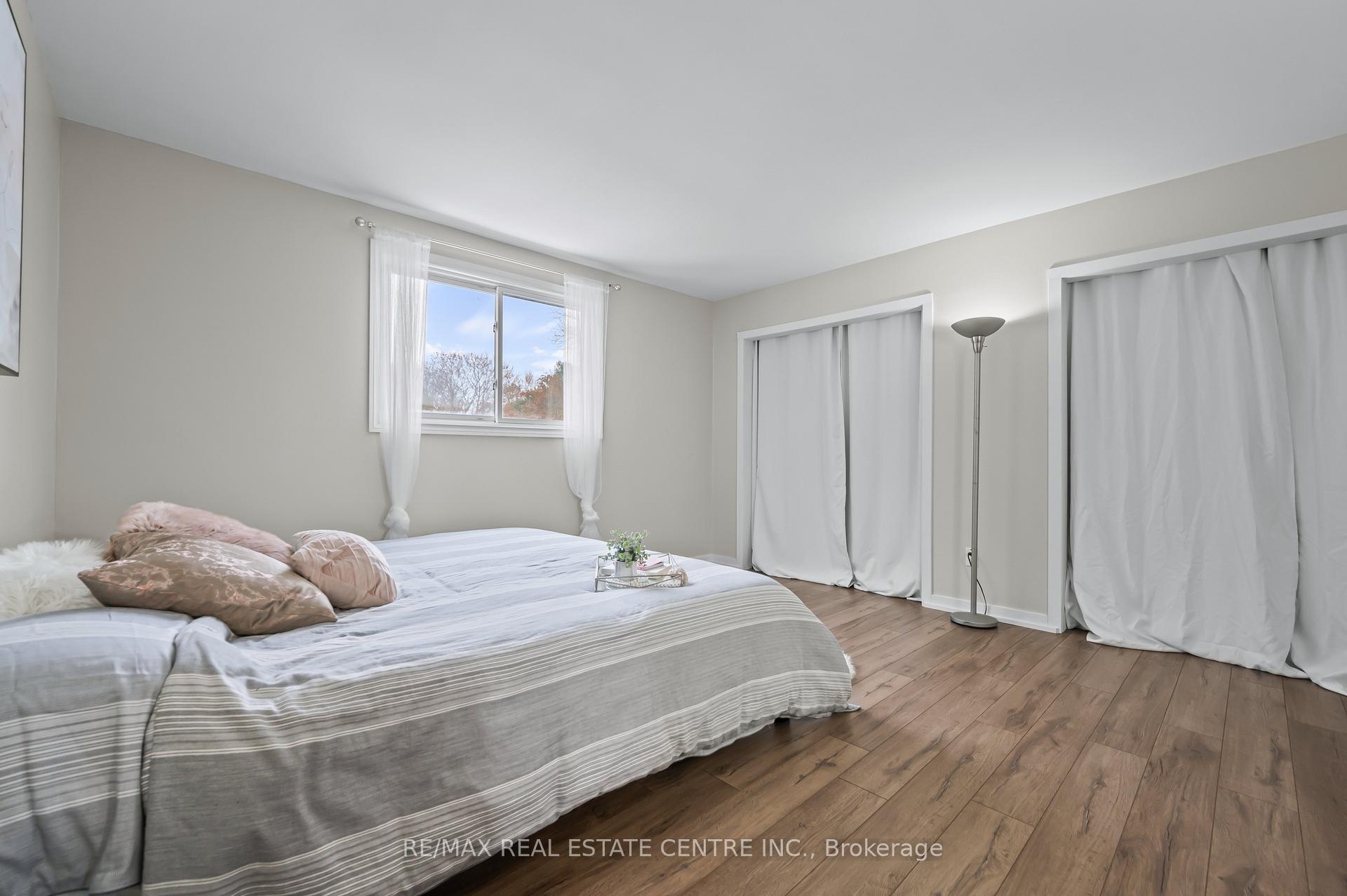Photo 21 of 11 Princess Street, Brant, South Dumfries — HOMEH