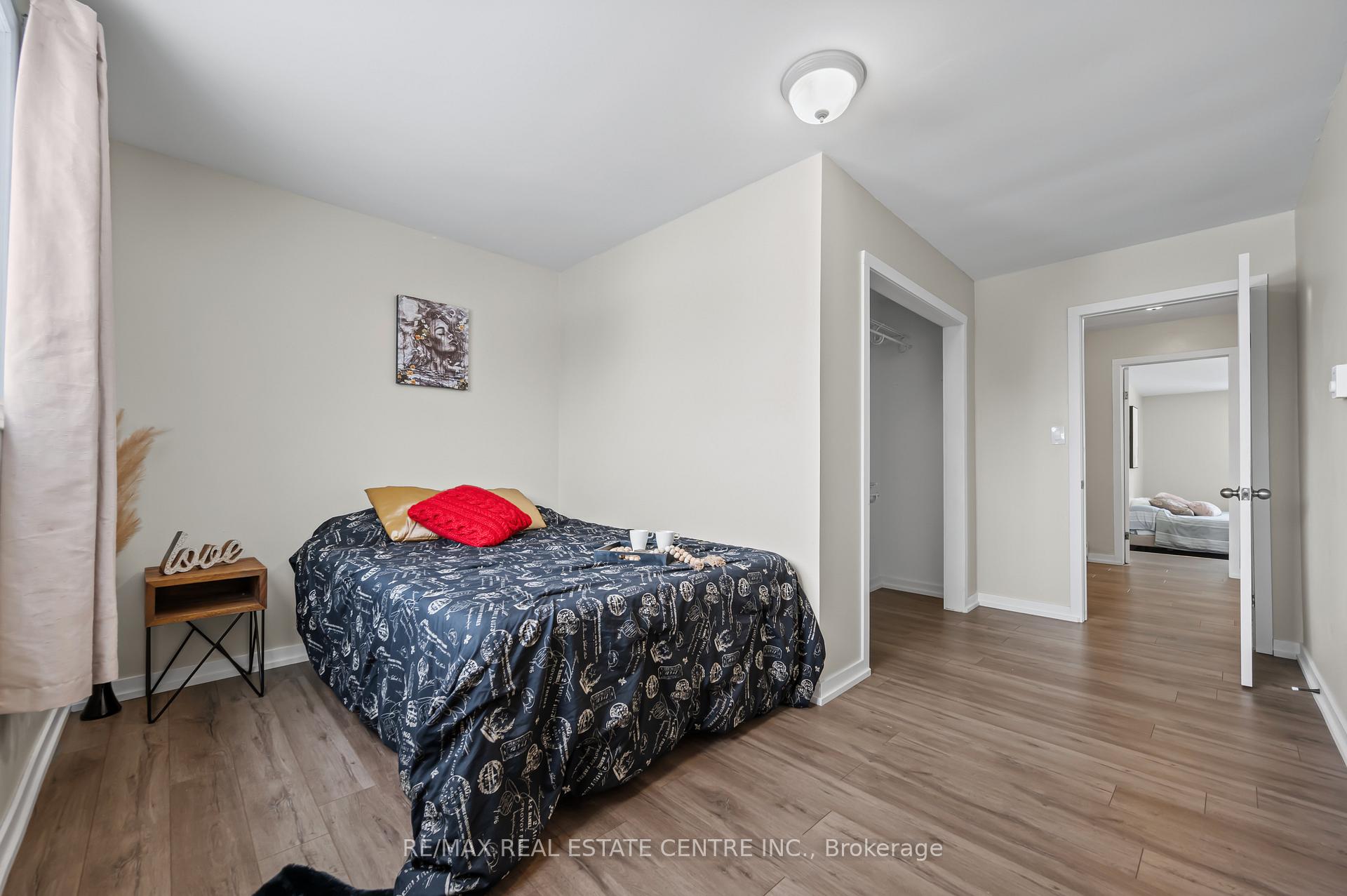 Photo 25 of 11 Princess Street, Brant, South Dumfries — HOMEH