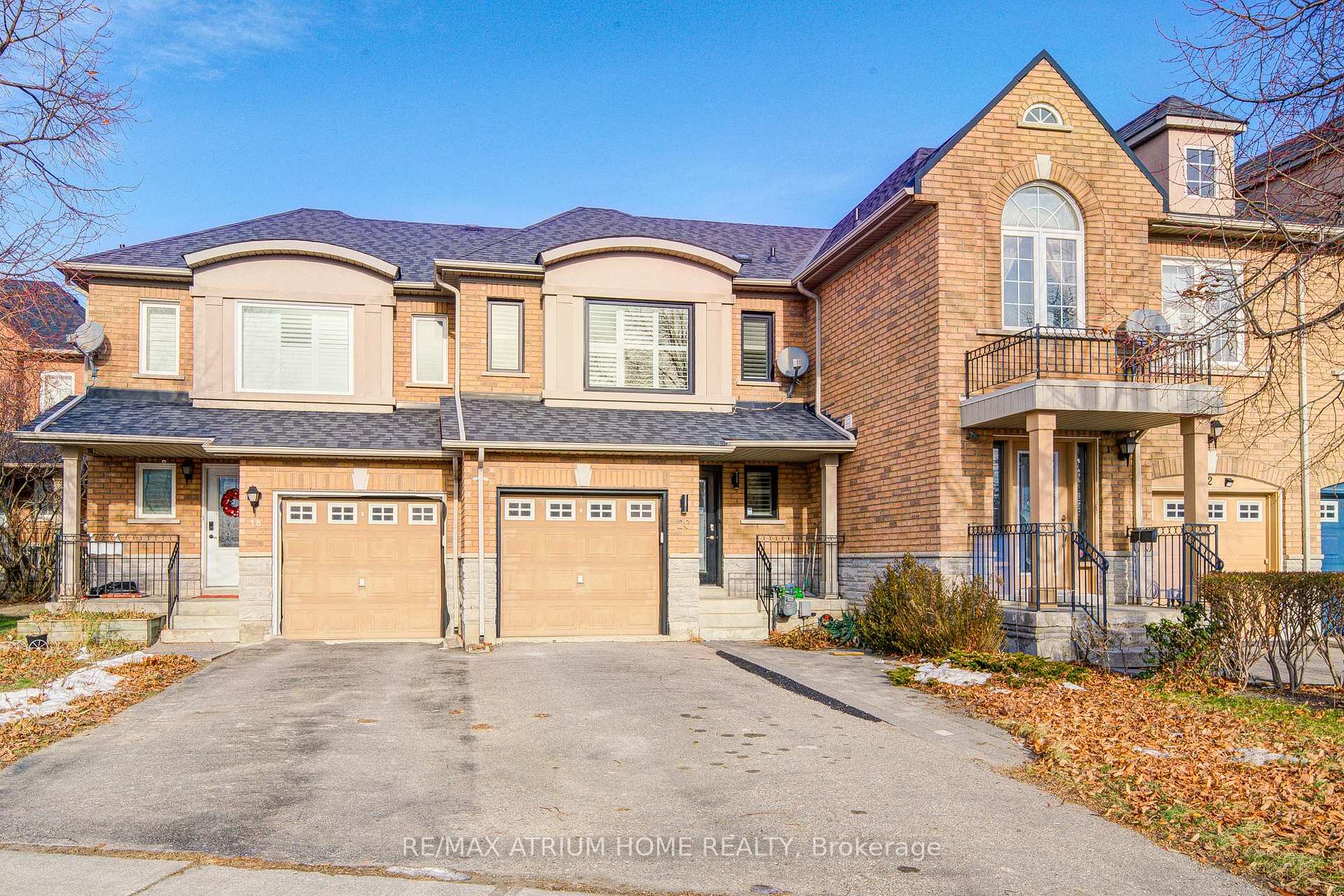 Photo 1 of 20 Maple Sugar Lane, Vaughan, Patterson — HOMEH