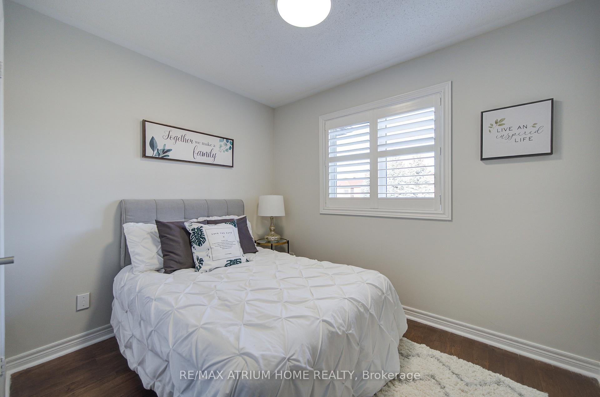Photo 16 of 20 Maple Sugar Lane, Vaughan, Patterson — HOMEH