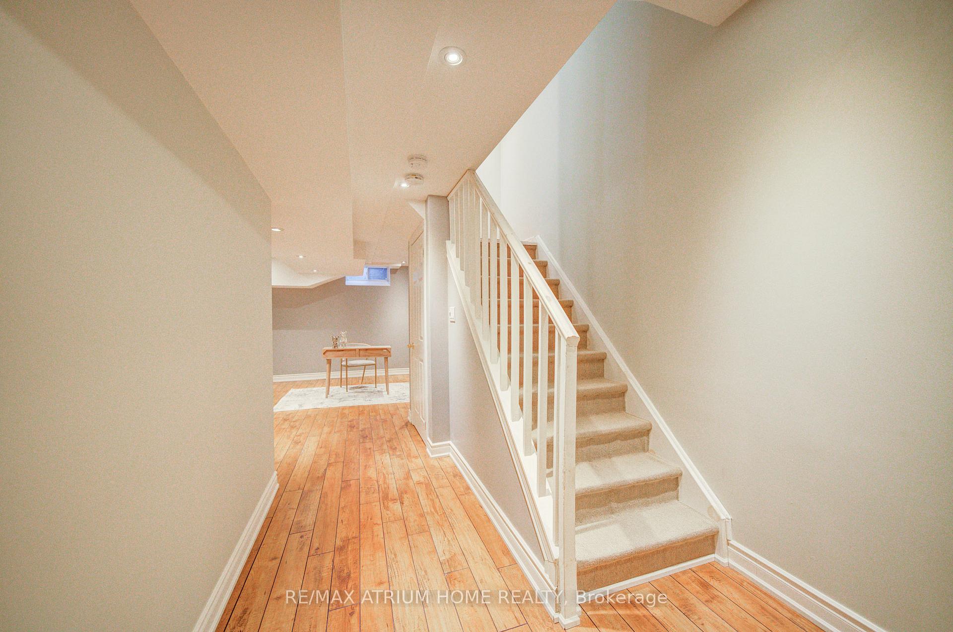 Photo 18 of 20 Maple Sugar Lane, Vaughan, Patterson — HOMEH