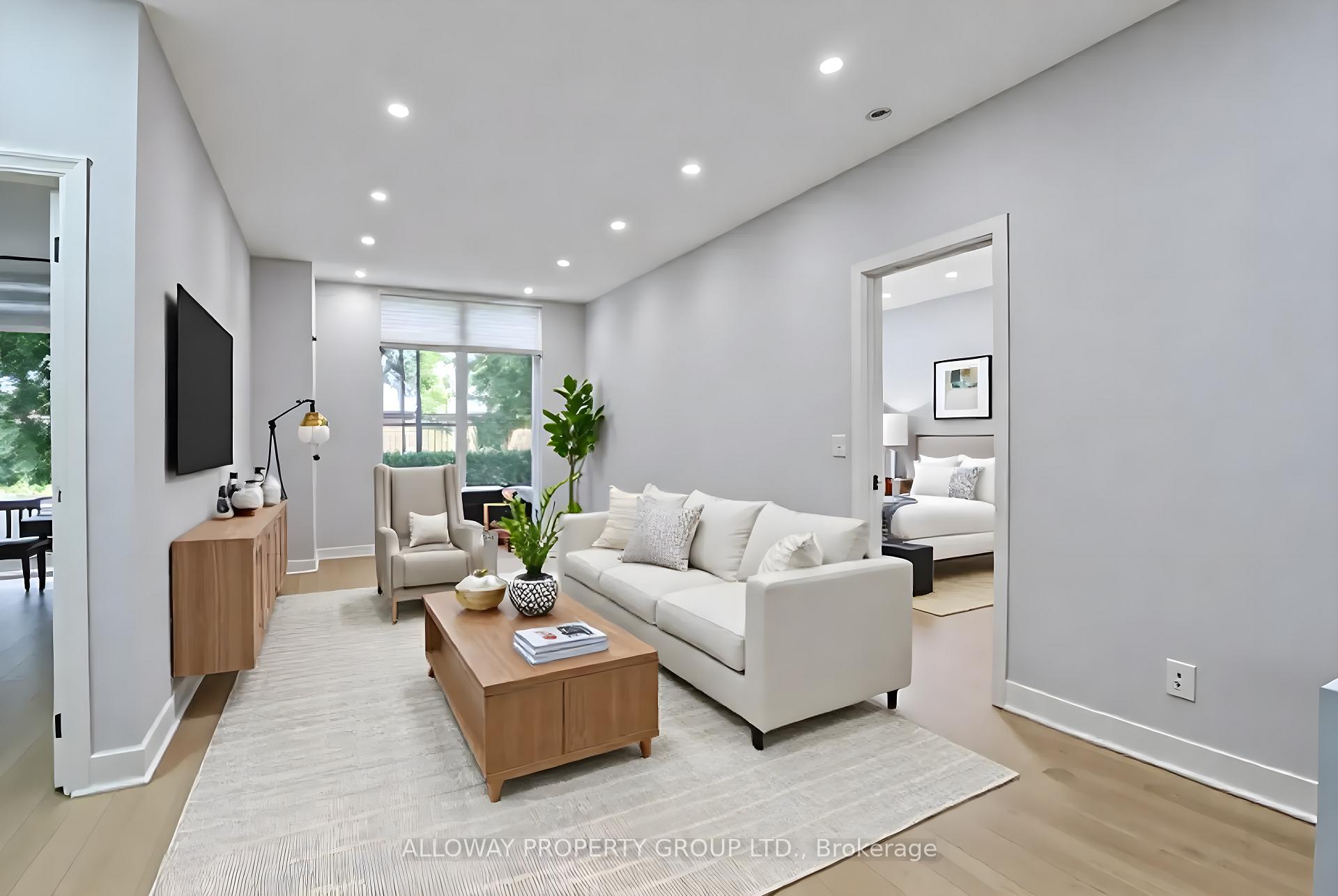 Photo 2 of Unit 103, 130 Pond Drive, Markham, Commerce Valley — HOMEH