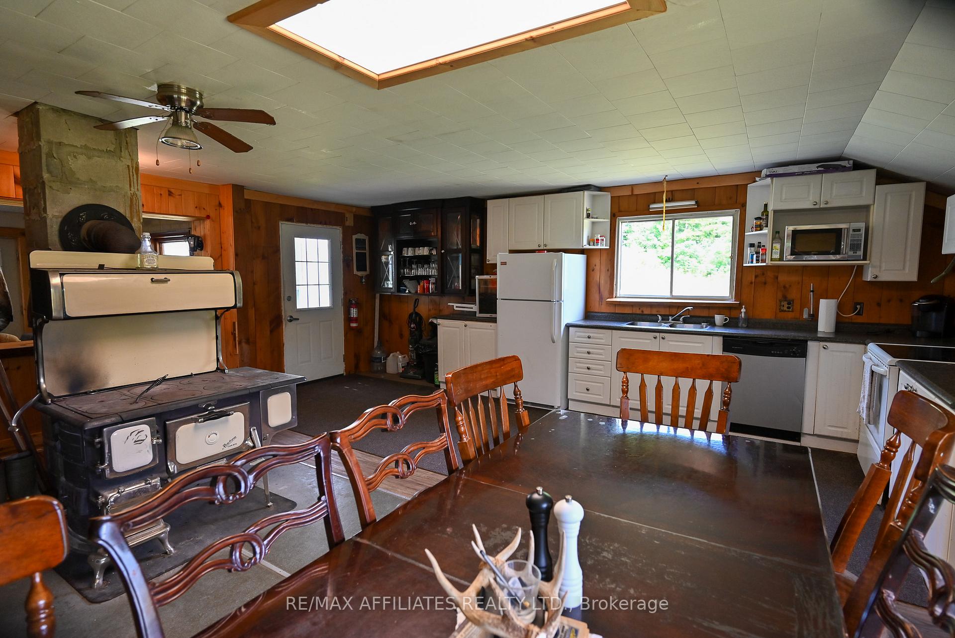 Photo 8 of 1018 Folger Road, Frontenac, Frontenac North — HOMEH