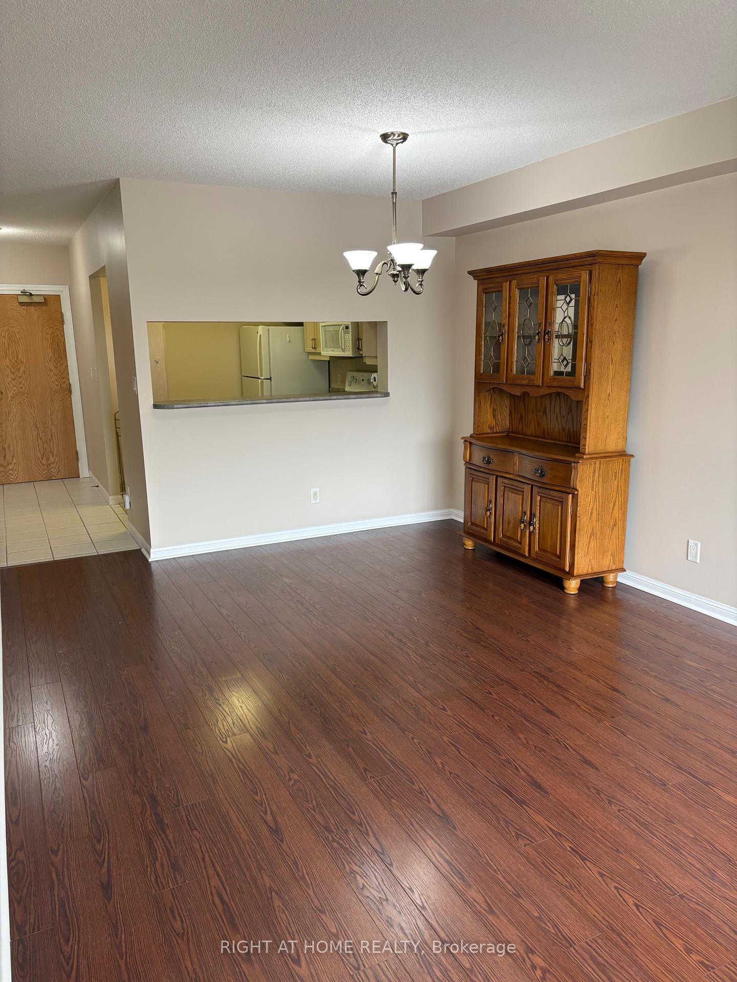 Photo 5 of Unit 201, 90 Dean Avenue, Barrie, Painswick South — HOMEH