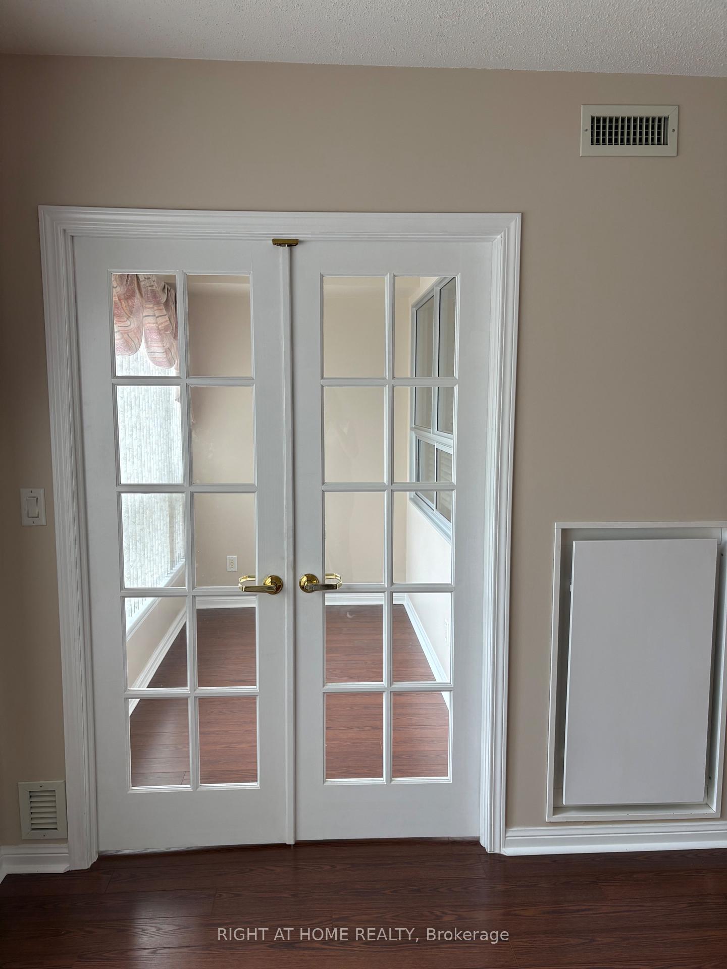 Photo 36 of Unit 201, 90 Dean Avenue, Barrie, Painswick South — HOMEH