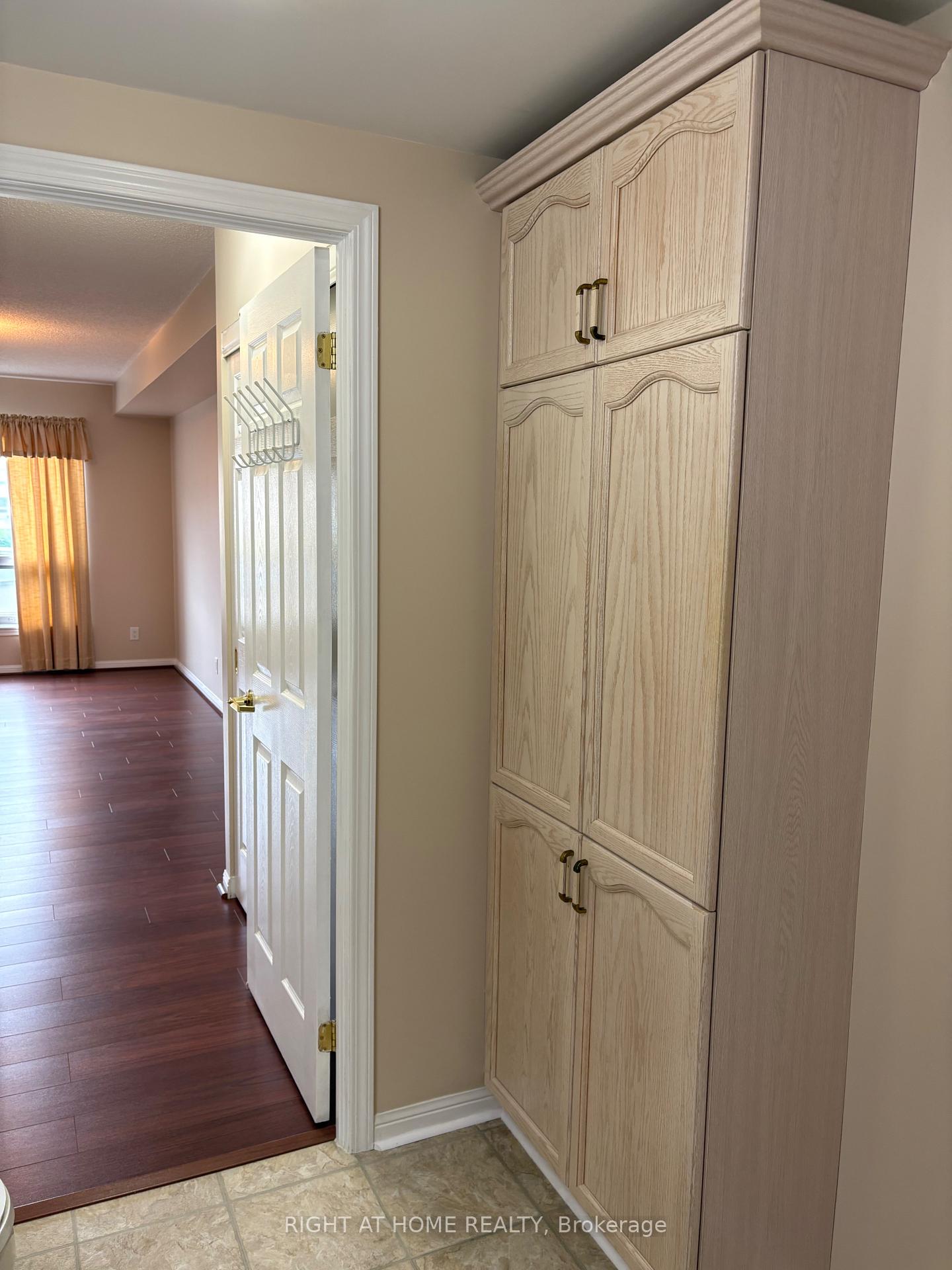 Photo 28 of Unit 201, 90 Dean Avenue, Barrie, Painswick South — HOMEH