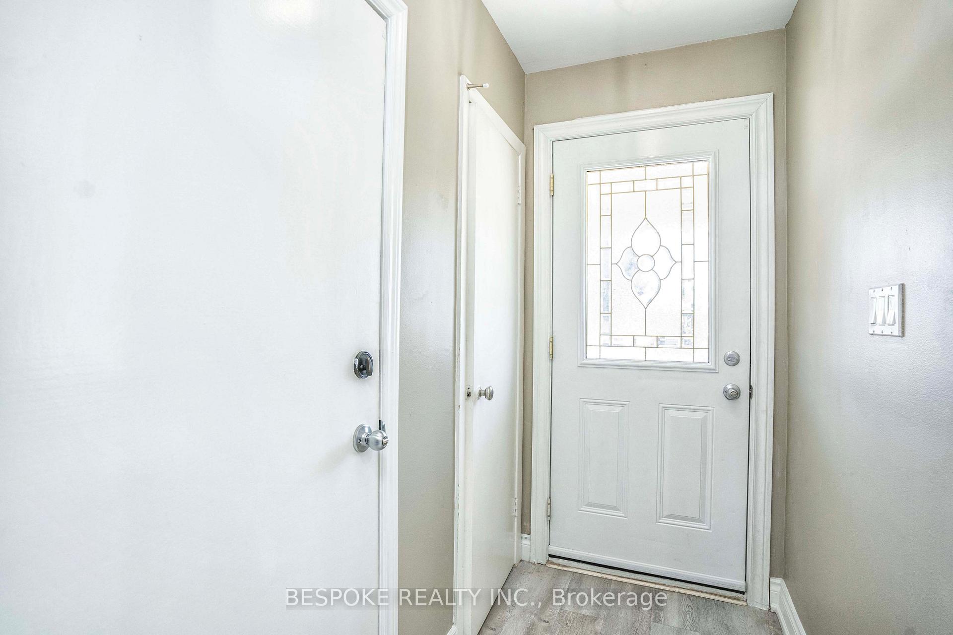 Photo 20 of Unit MAIN, 351 Highland Avenue, Oshawa, Central — HOMEH