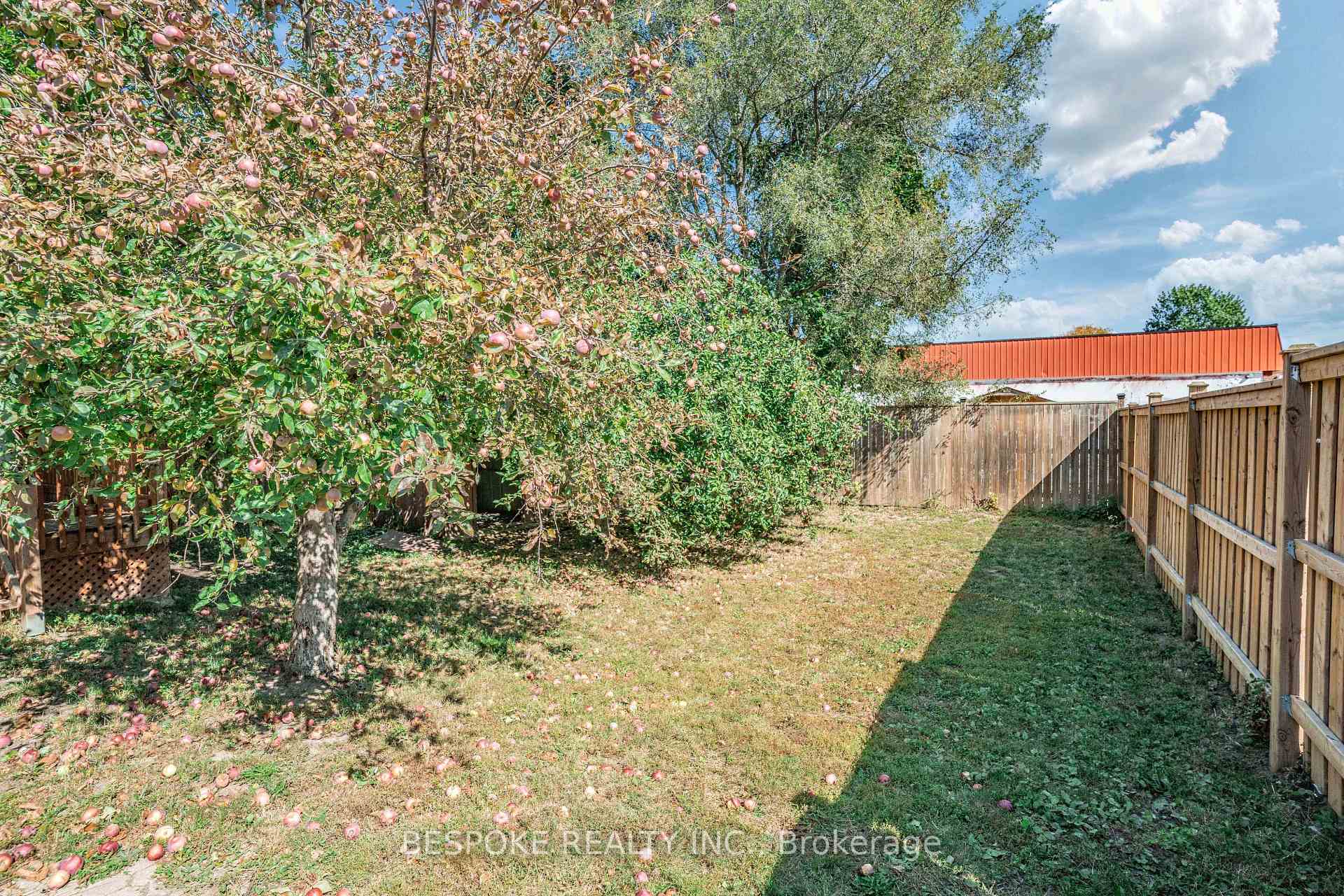 Photo 10 of Unit MAIN, 351 Highland Avenue, Oshawa, Central — HOMEH